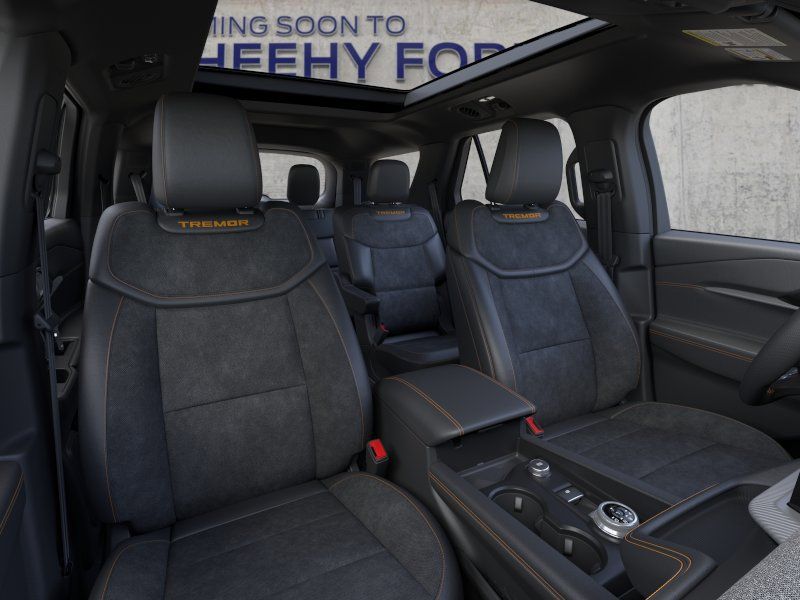 New 2026 Space White Metallic Ford Tremor image 10