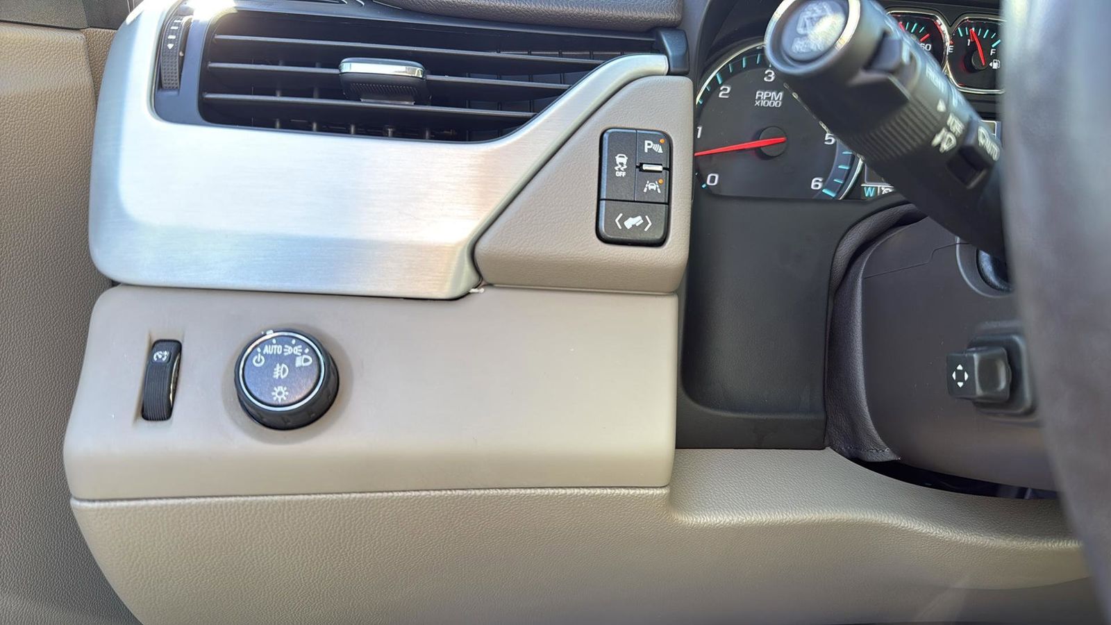 Used Car 2019 Gmc Yukon  Slt For Sale Under $25,000 In Austin, Texas