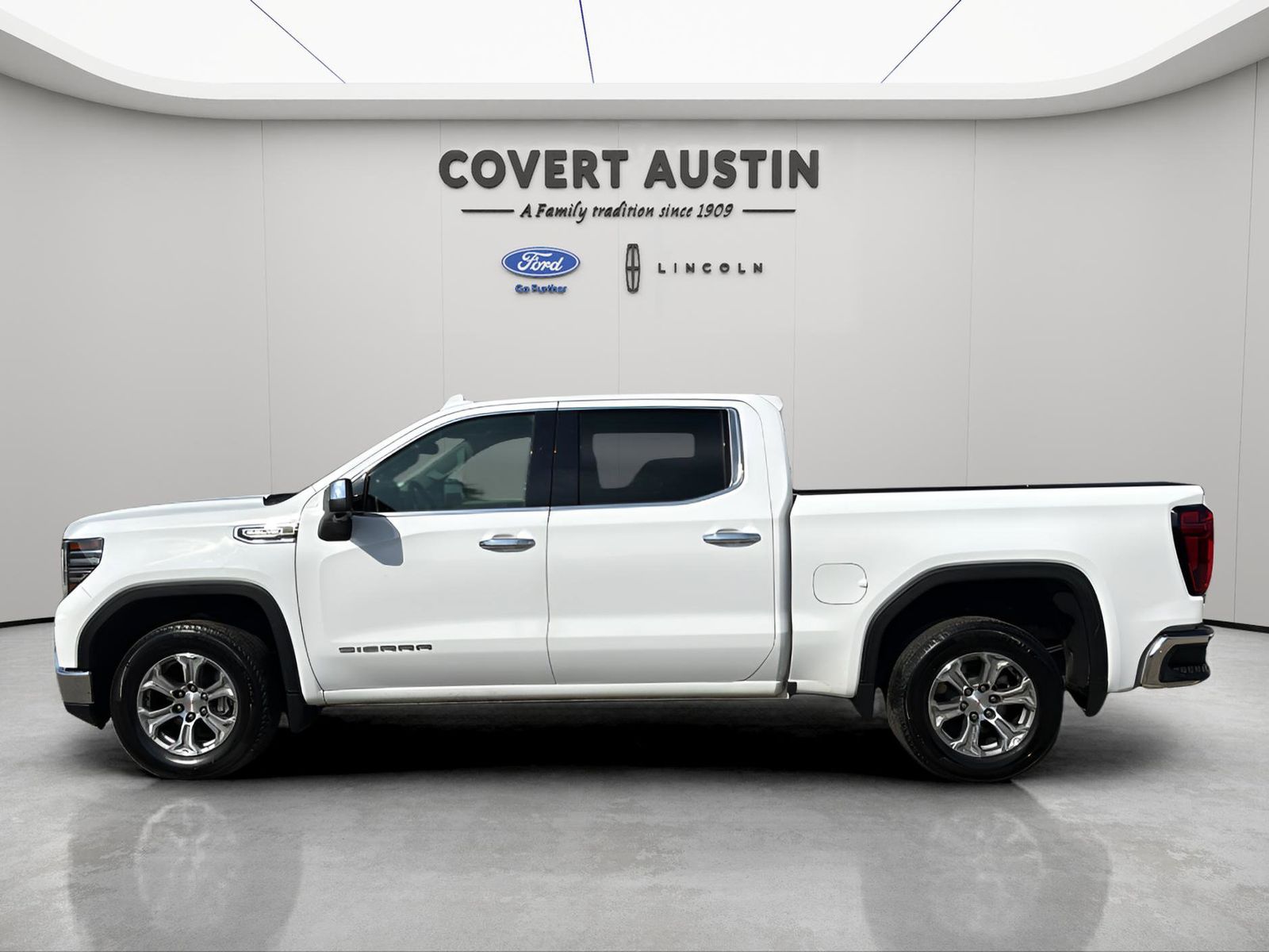 Used Car 2025 Gmc Sierra 1500  Slt For Sale Under $40,000 In Austin, Texas