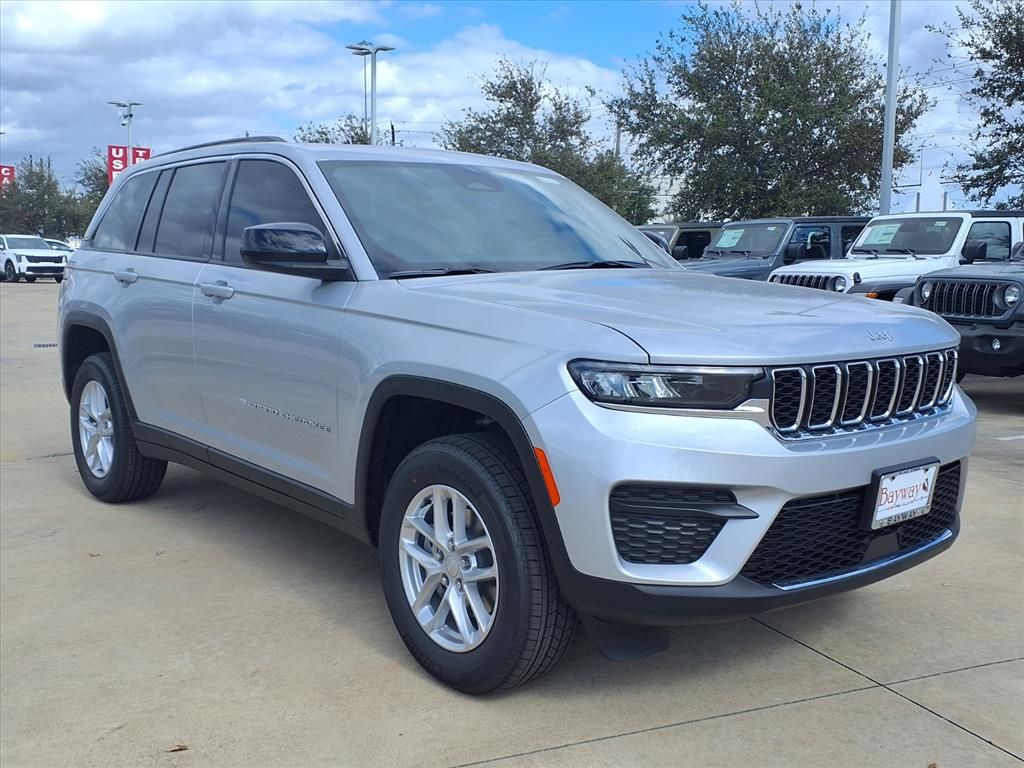 2025 Jeep Grand Cherokee Laredo - 1