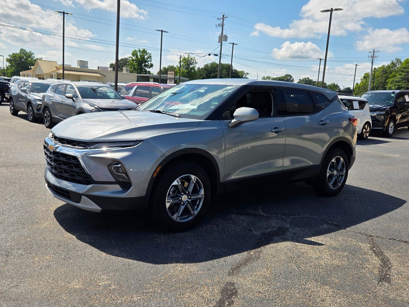 Used 2025 Gray Chevrolet LT image 3