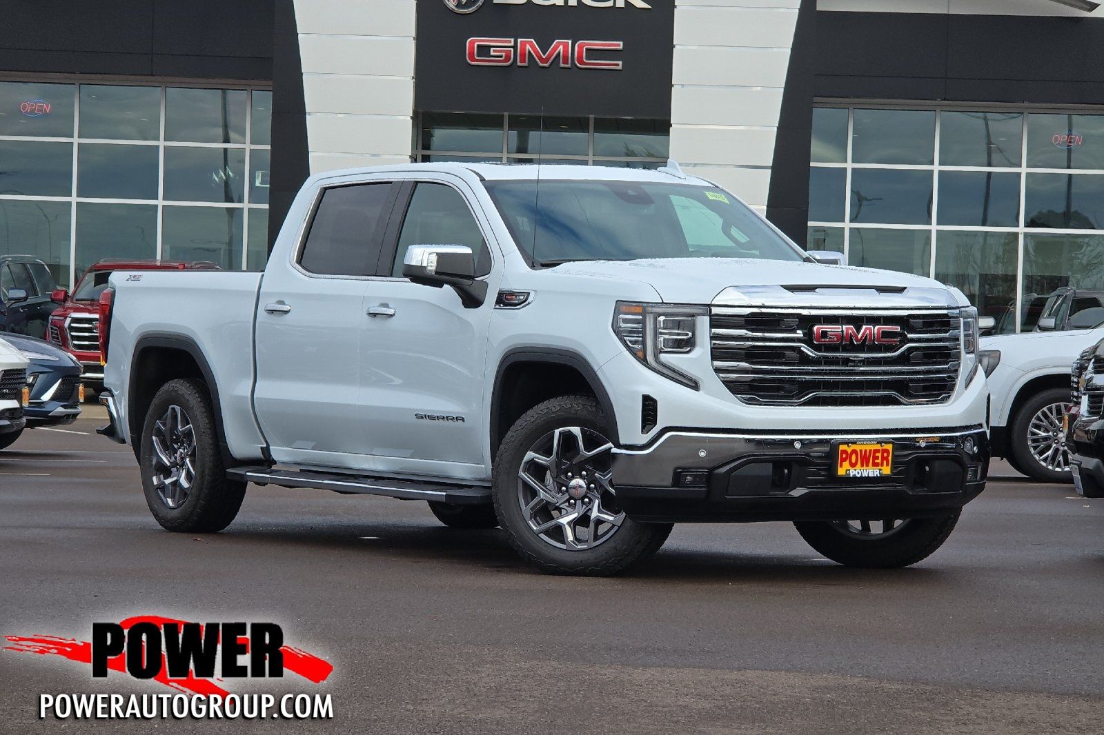2026 GMC Sierra 1500 SLT Crew Cab 4WD