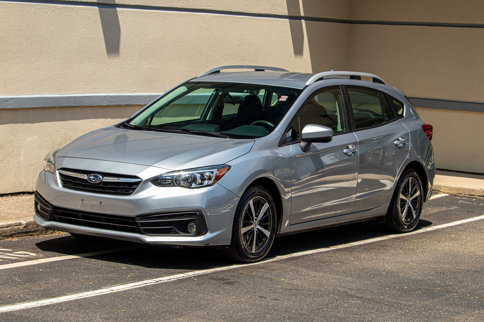 Ice Silver Metallic 2023 Subaru Impreza Premium Wagon AWD Wagon All-Wheel Drive Continuously Variable Transmission