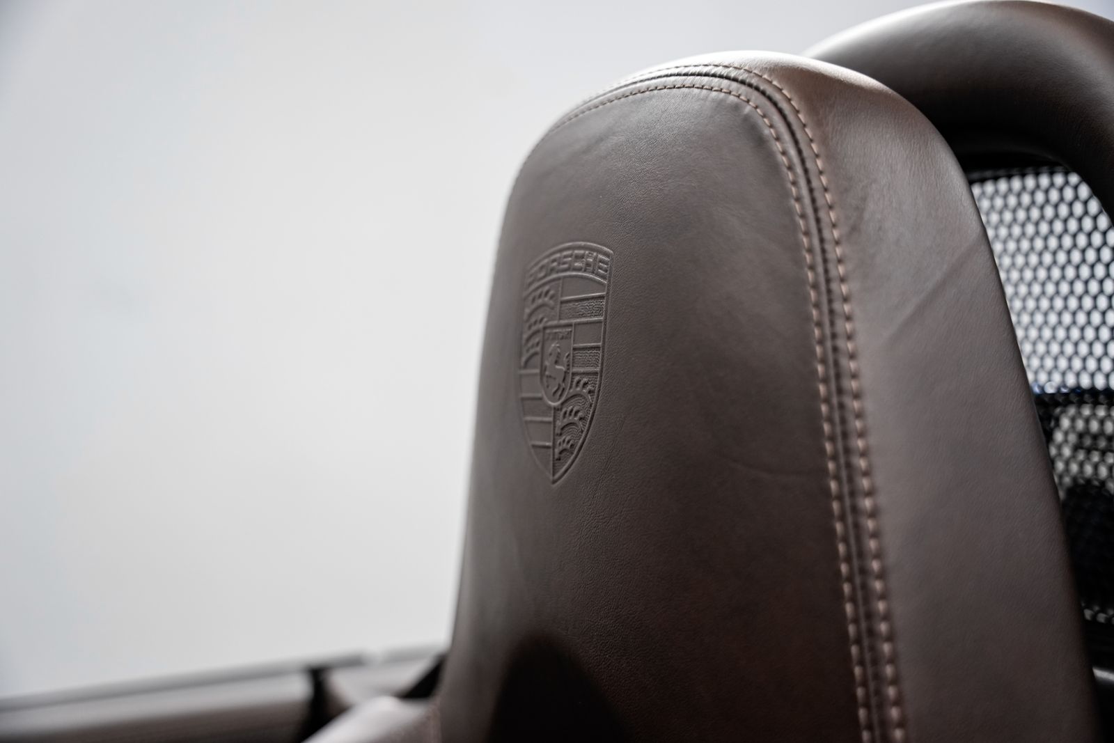 2011 Porsche Boxster Spyder — photo 17