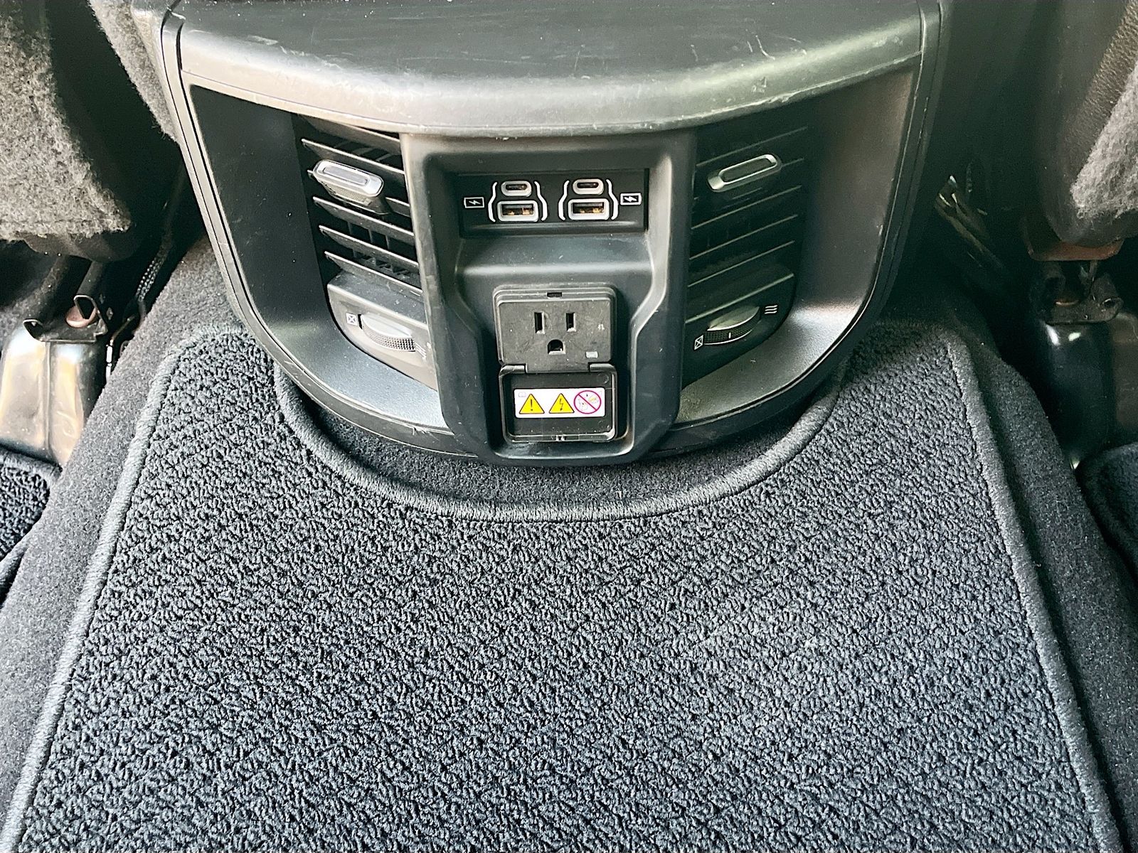 2021 RAM Ram 3500 Pickup Laramie - Photo 24