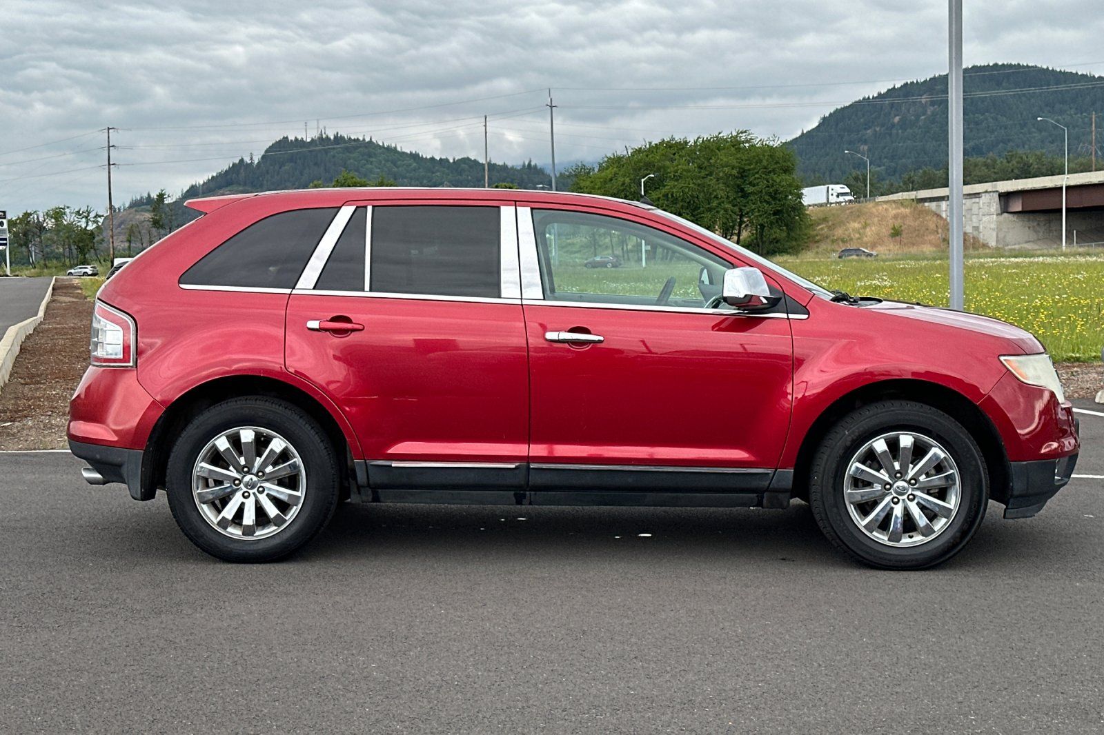 Used 2008 Ford Edge Limited with VIN 2FMDK39C88BB09984 for sale in Eugene, OR