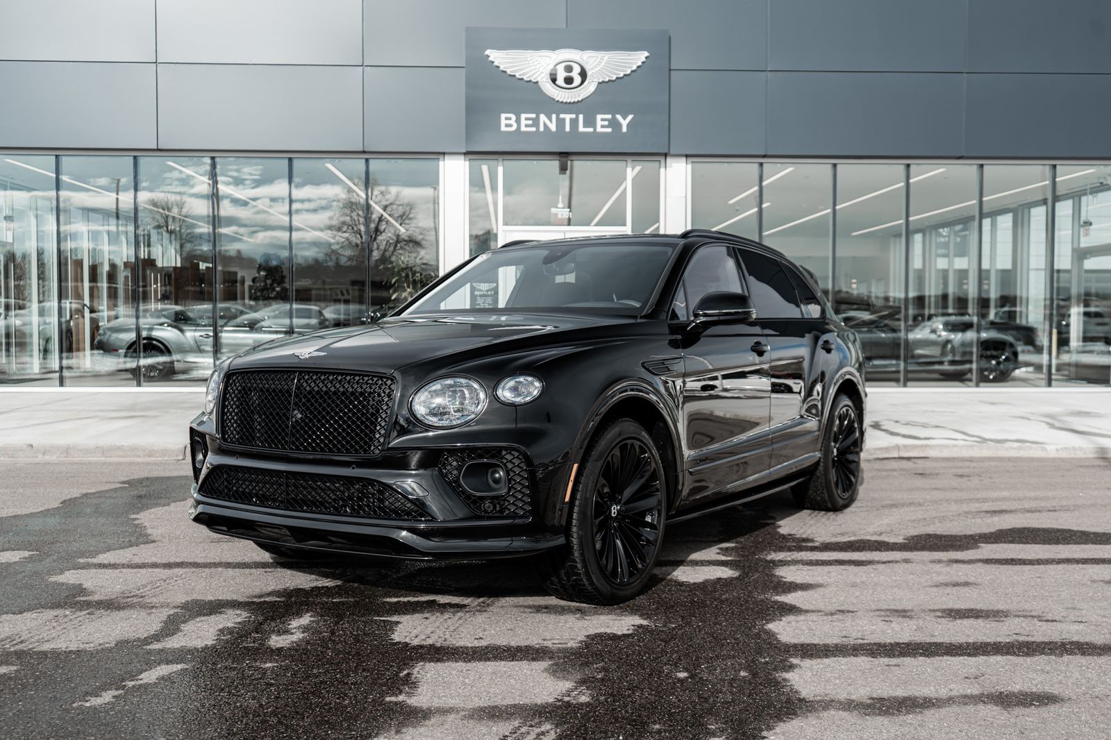 2023 Bentley Bentayga Speed's photo