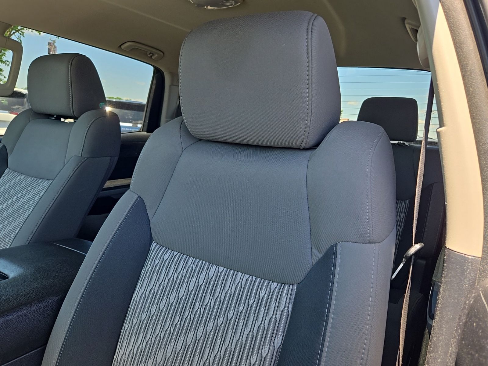 Used 2020 Gray Toyota SR5 image 27