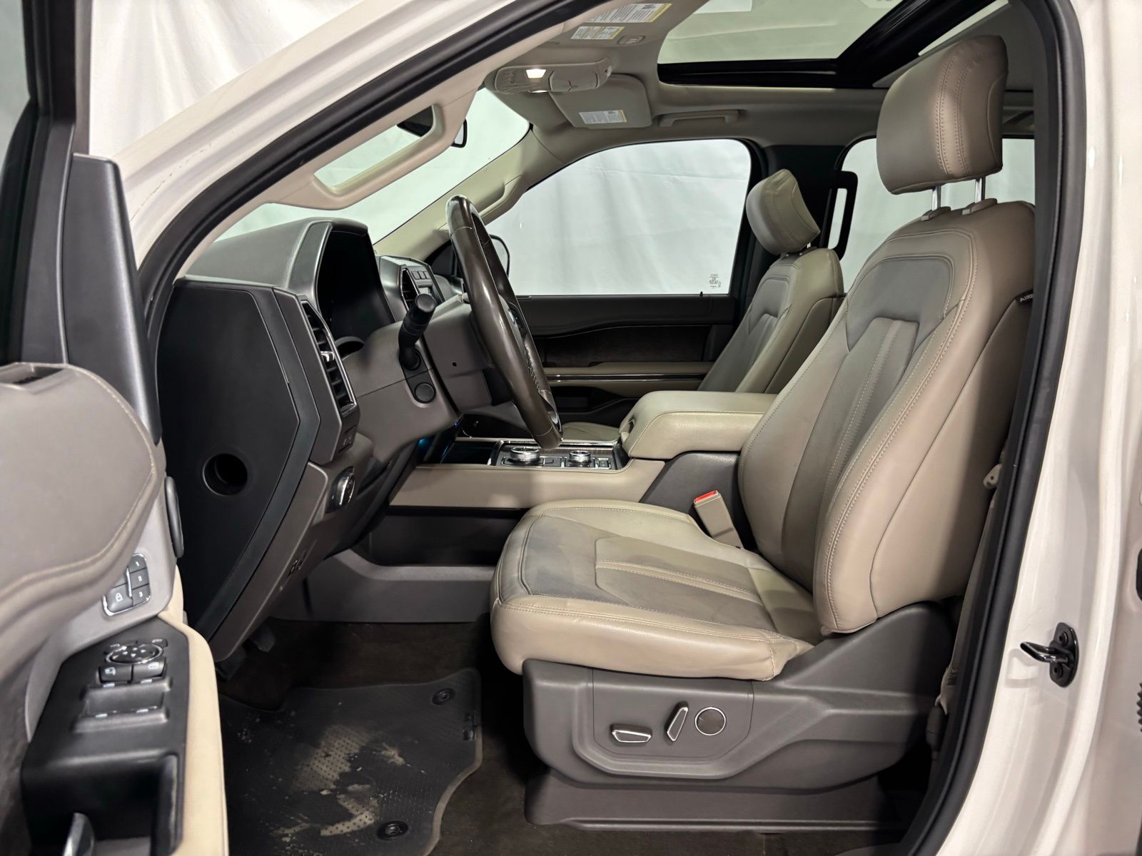 Used Car 2019 Ford Expedition  Limited For Sale Under $30,000 In Austin, Texas