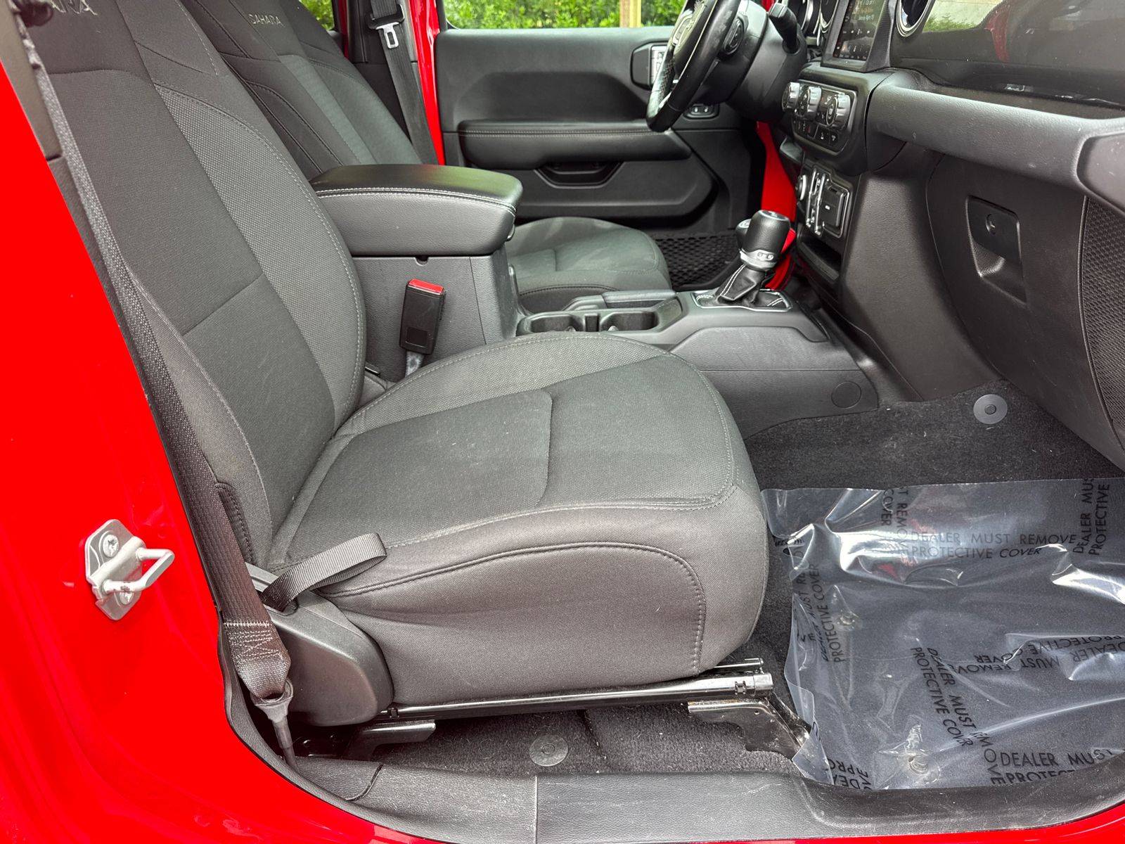 Used 2021 Firecracker Red Clearcoat Jeep Unlimited Sahara image 13