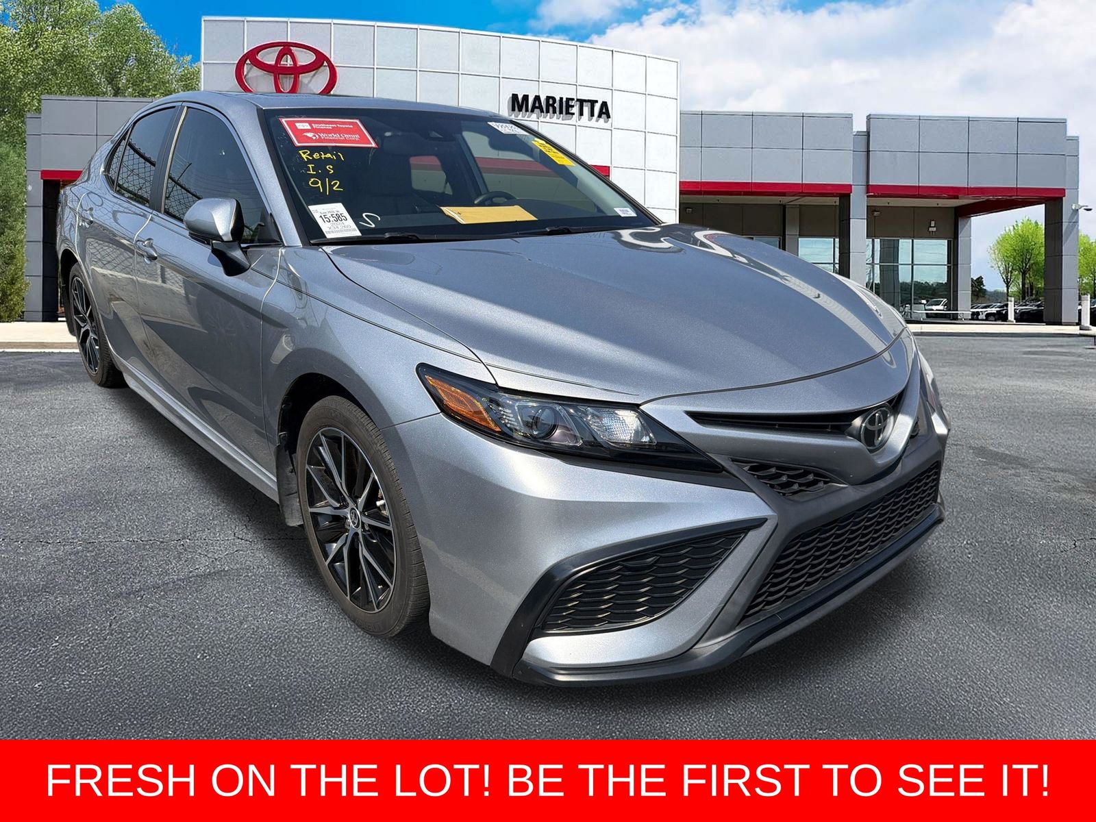 Celestial Silver Metallic 2024 Toyota Camry Sedan Front-Wheel Drive 8-Speed Automatic
