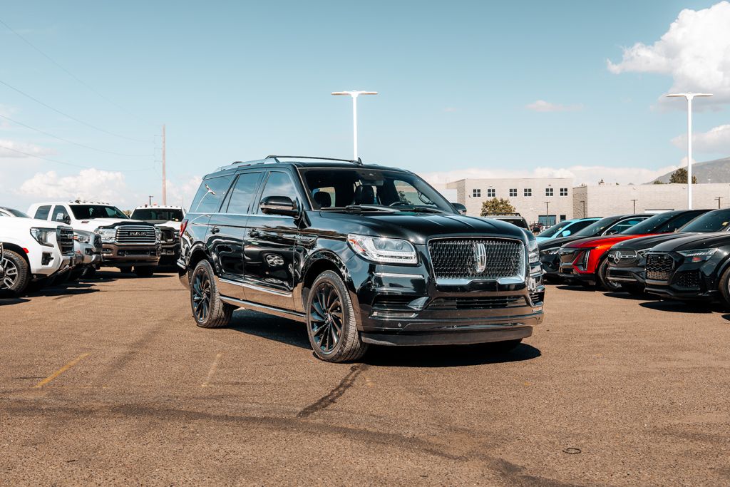 Black 2020 Lincoln Navigator SUV / Crossover Four-Wheel Drive Automatic