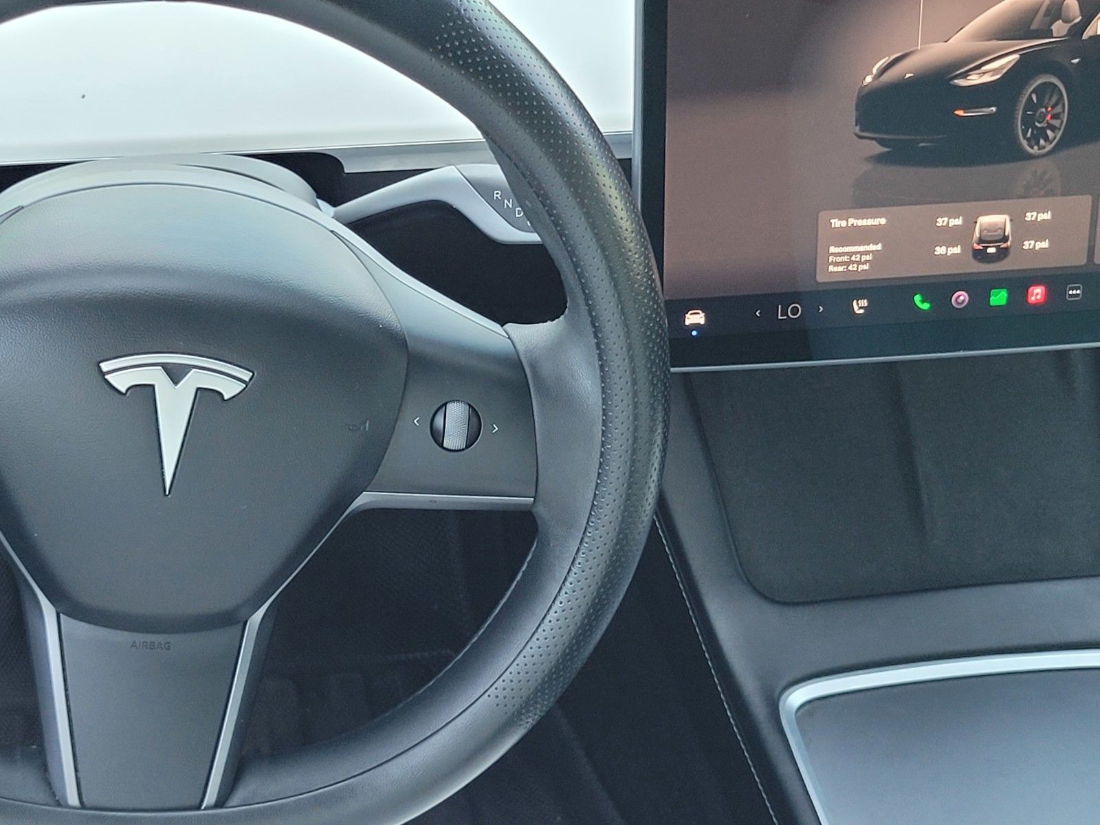 Used 2022  Tesla Performance image 14