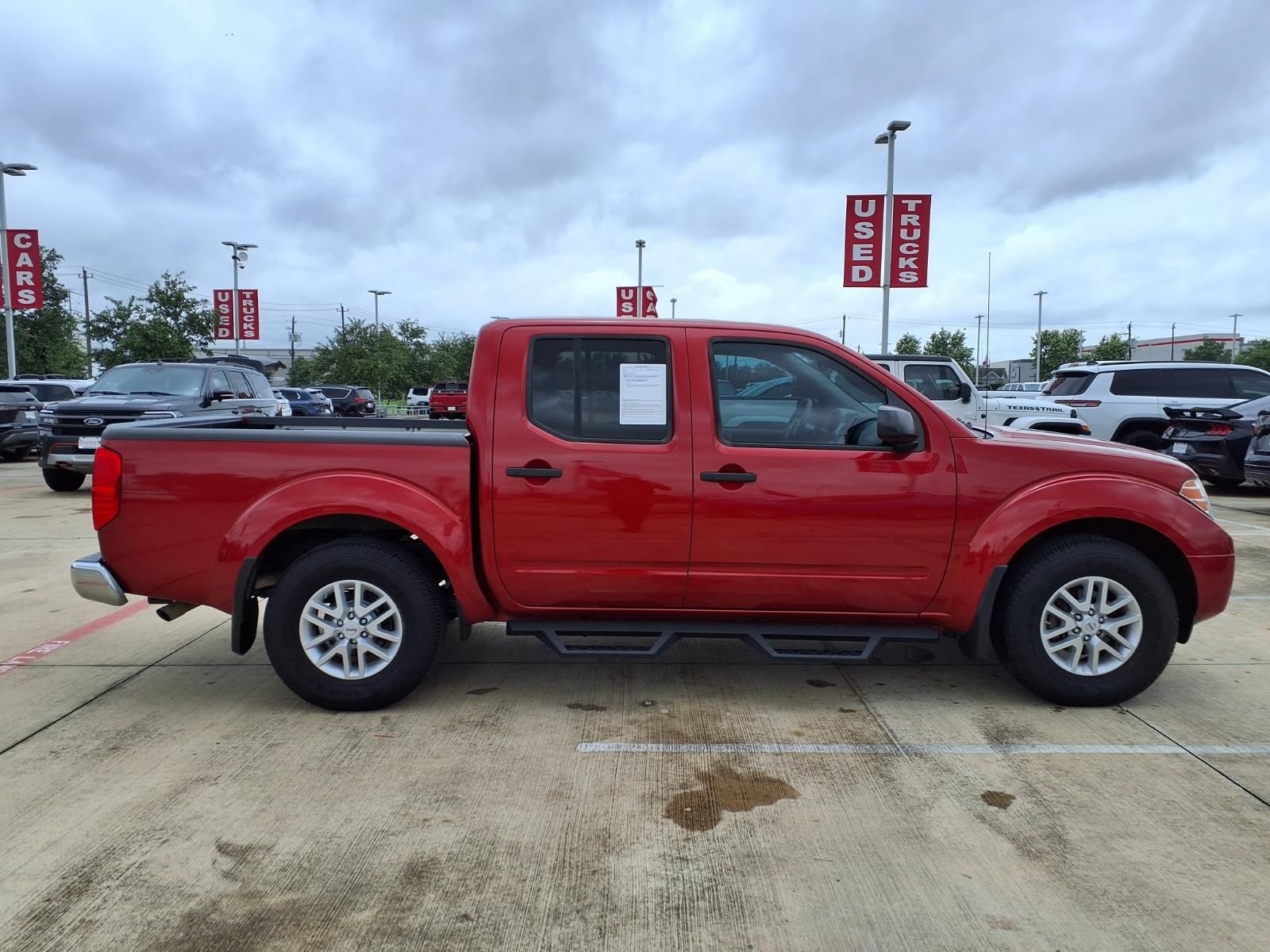 View vehicle photo 4