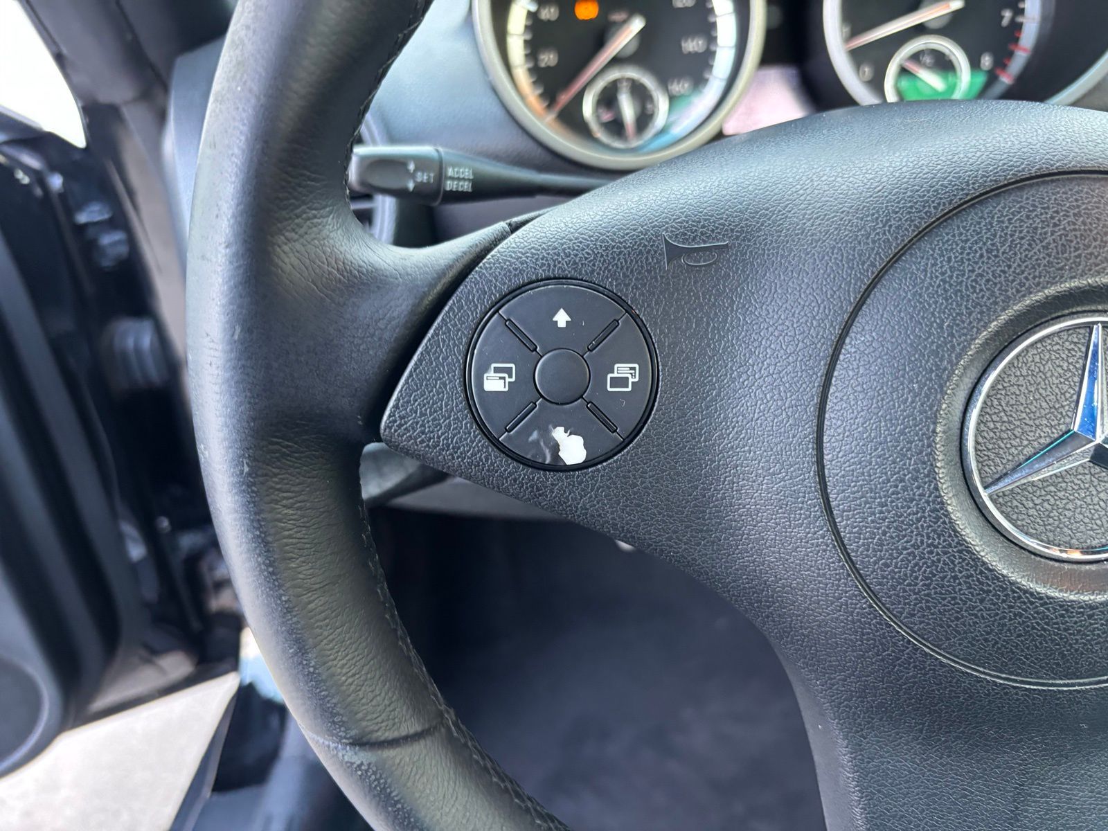 Used Car 2009 Mercedes-benz Slk  Slk 350 For Sale Under $10,000 In Austin, Texas