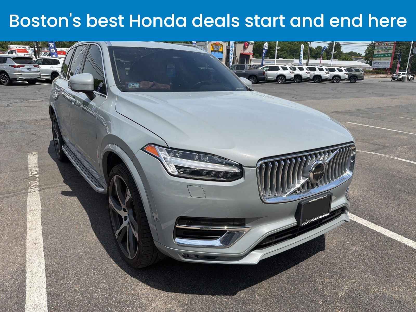 Vapour Gray Metallic 2024 Volvo XC90 B6 Plus Bright Theme 6-Passenger AWD SUV / Crossover All-Wheel Drive Automatic