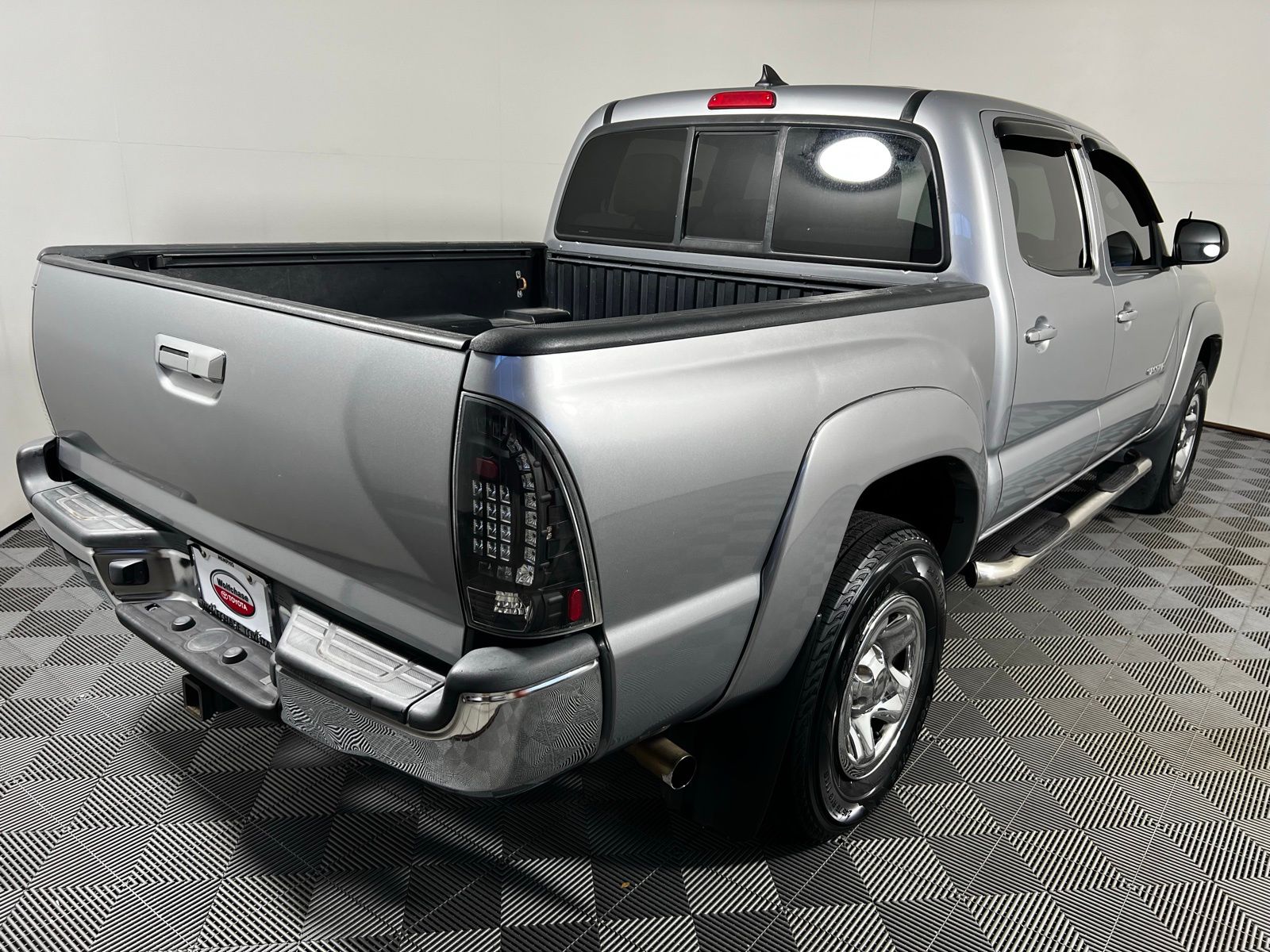 Thumbnail: 2014 Toyota Tacoma - 5