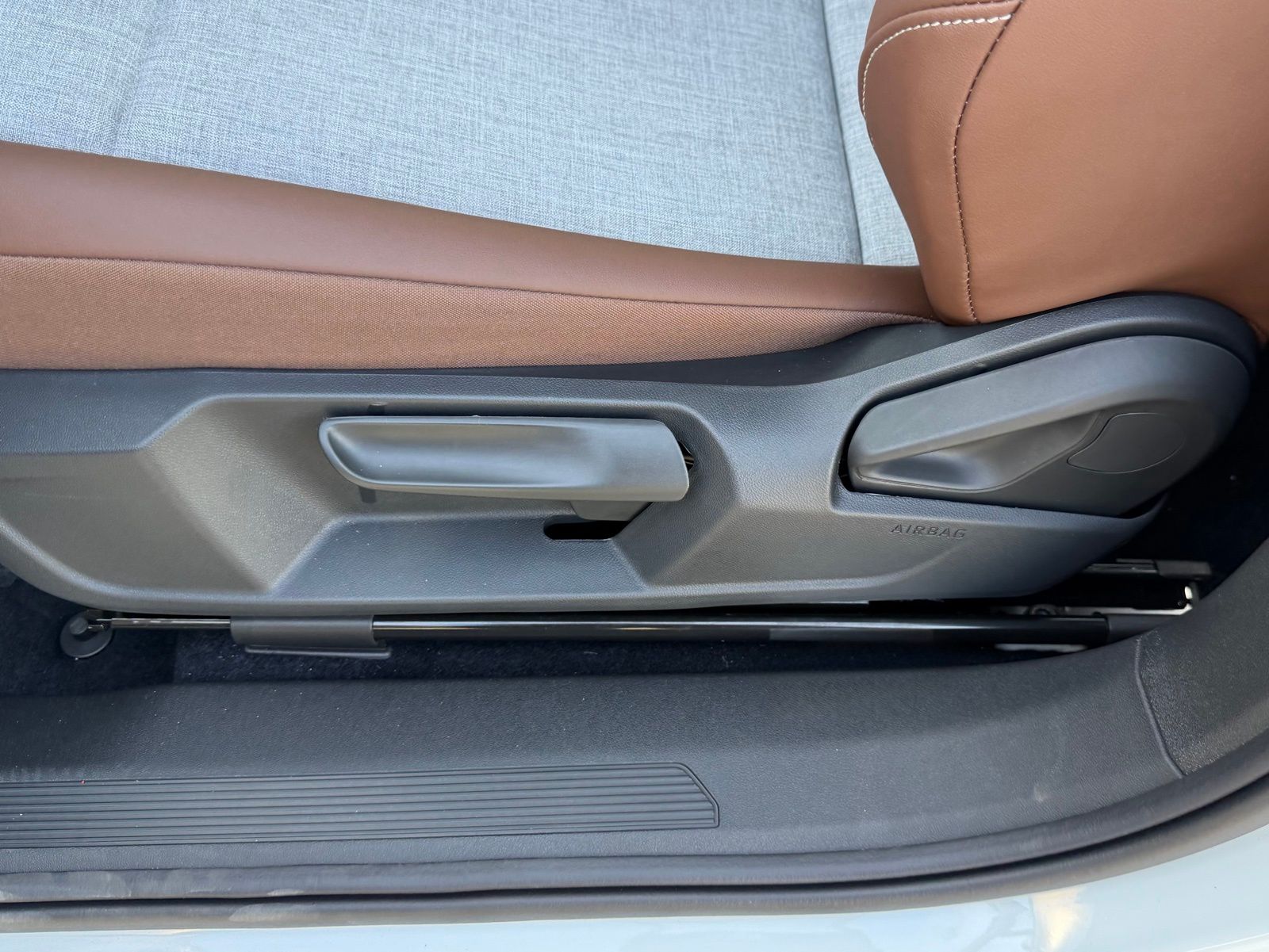 2026 Volkswagen ID.4 PRO - Photo 16