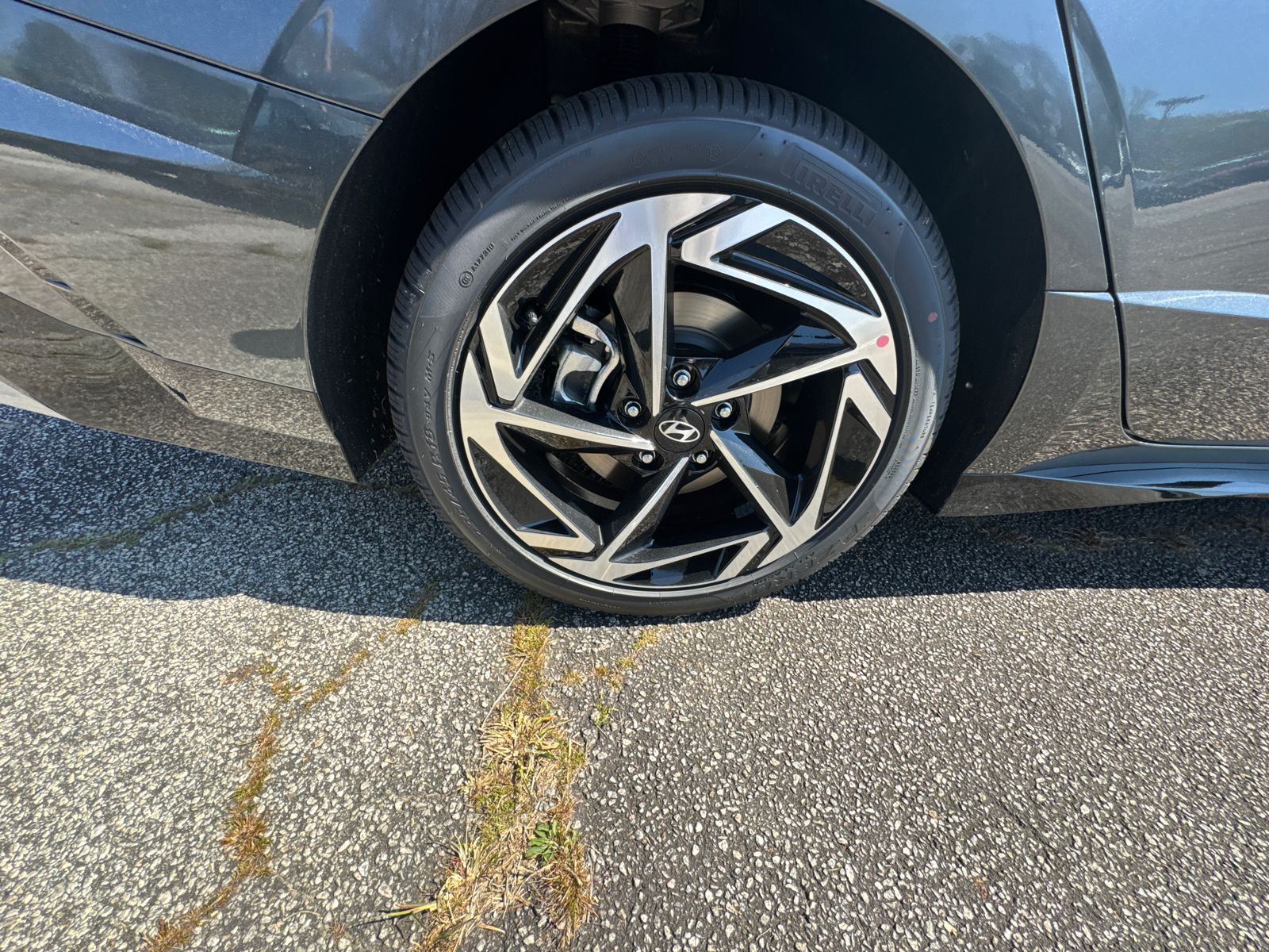 New 2026 Gray HYUNDAI SEL Sport image 18