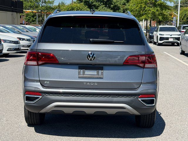 Used 2024 Gray Volkswagen 1.5T SE image 5