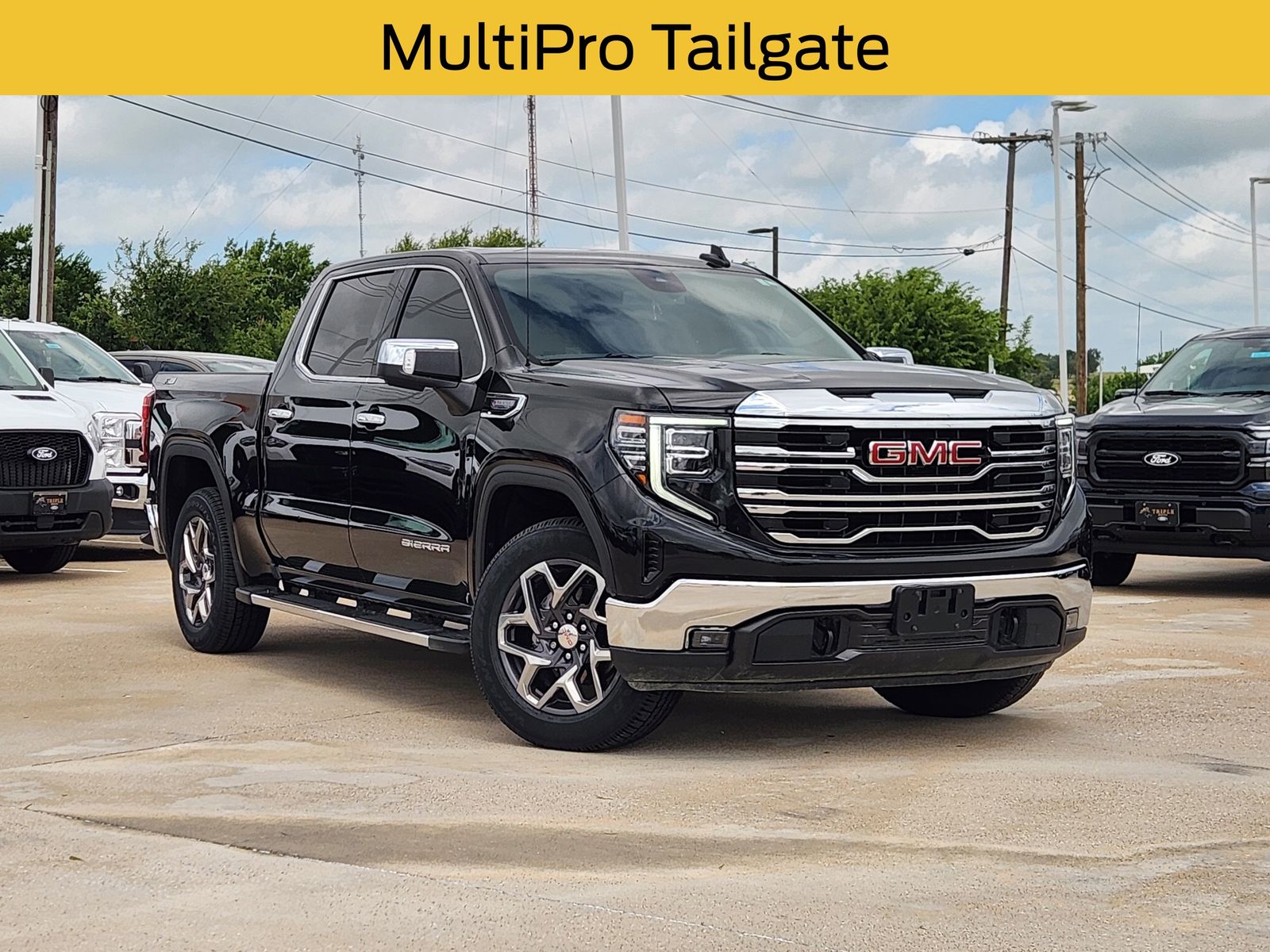 2023 GMC Sierra 1500 SLT Crew Cab 4WD