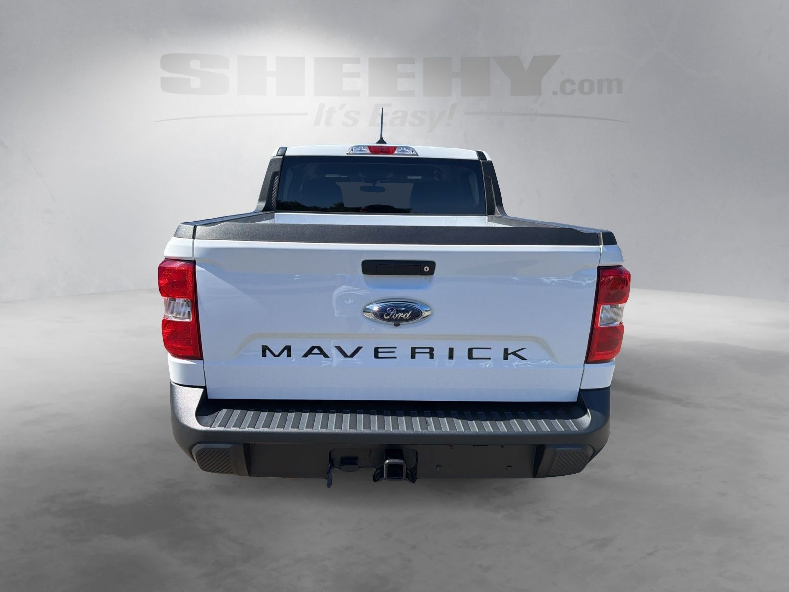 Certified Used 2023 Oxford White Ford XLT image 13