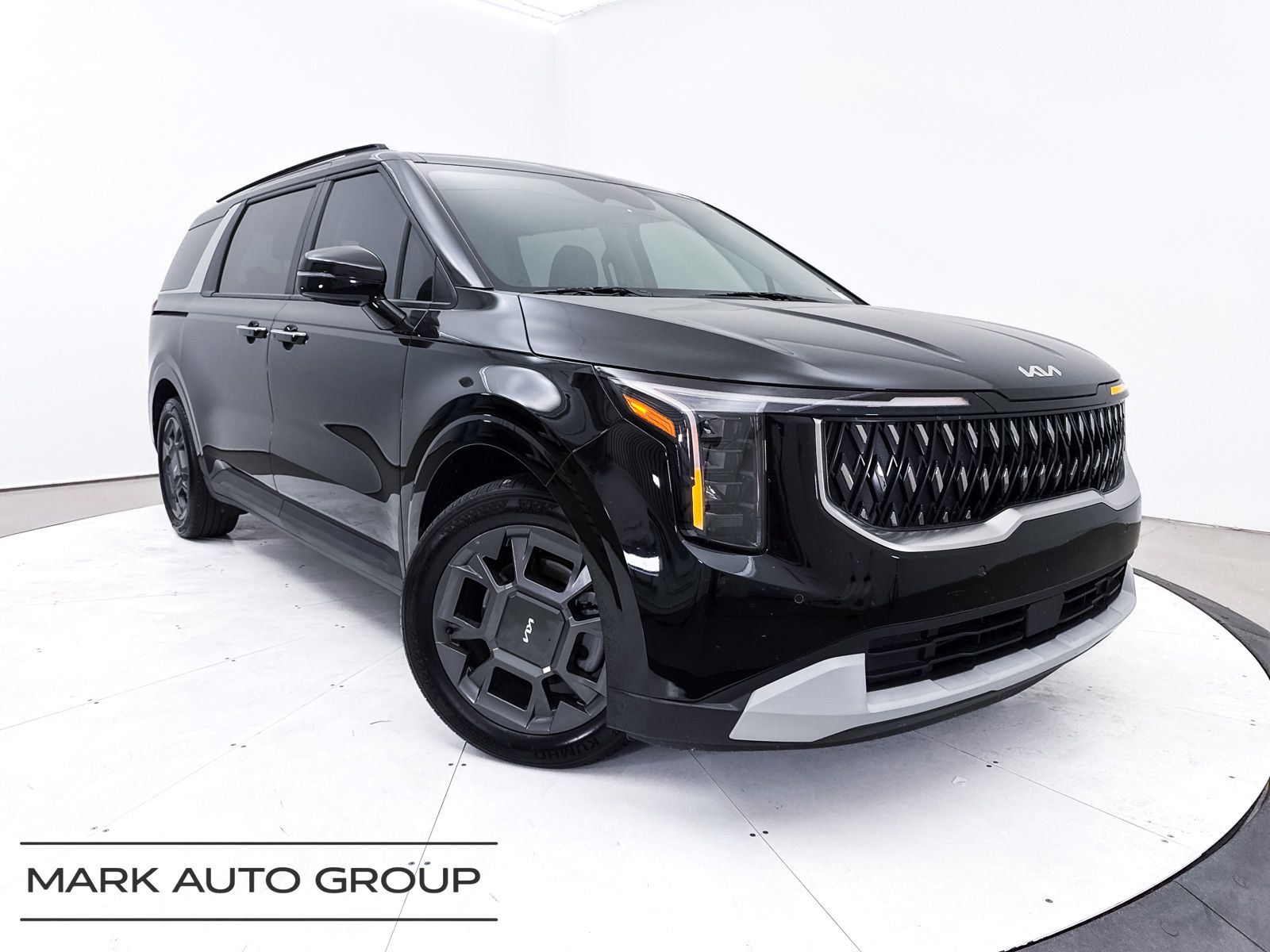 2025 Kia Carnival Hybrid EX