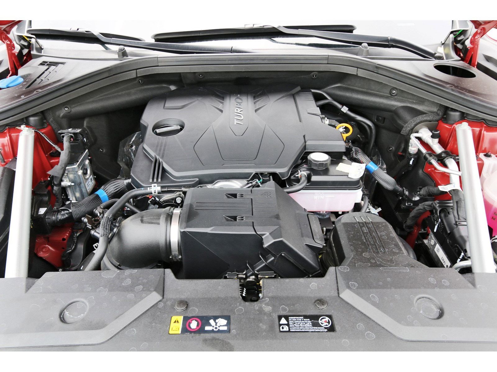 GV70 2.5T Standard
