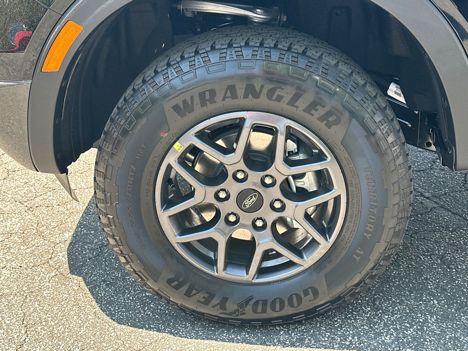 New 2026 Shadow Black Ford XLT image 27