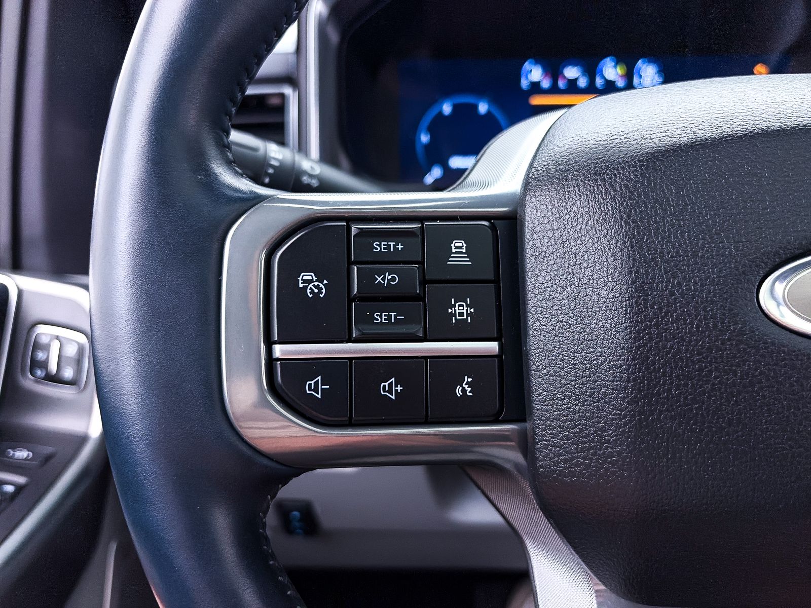 2024 Ford F-250 Super Duty Limited - Photo 35