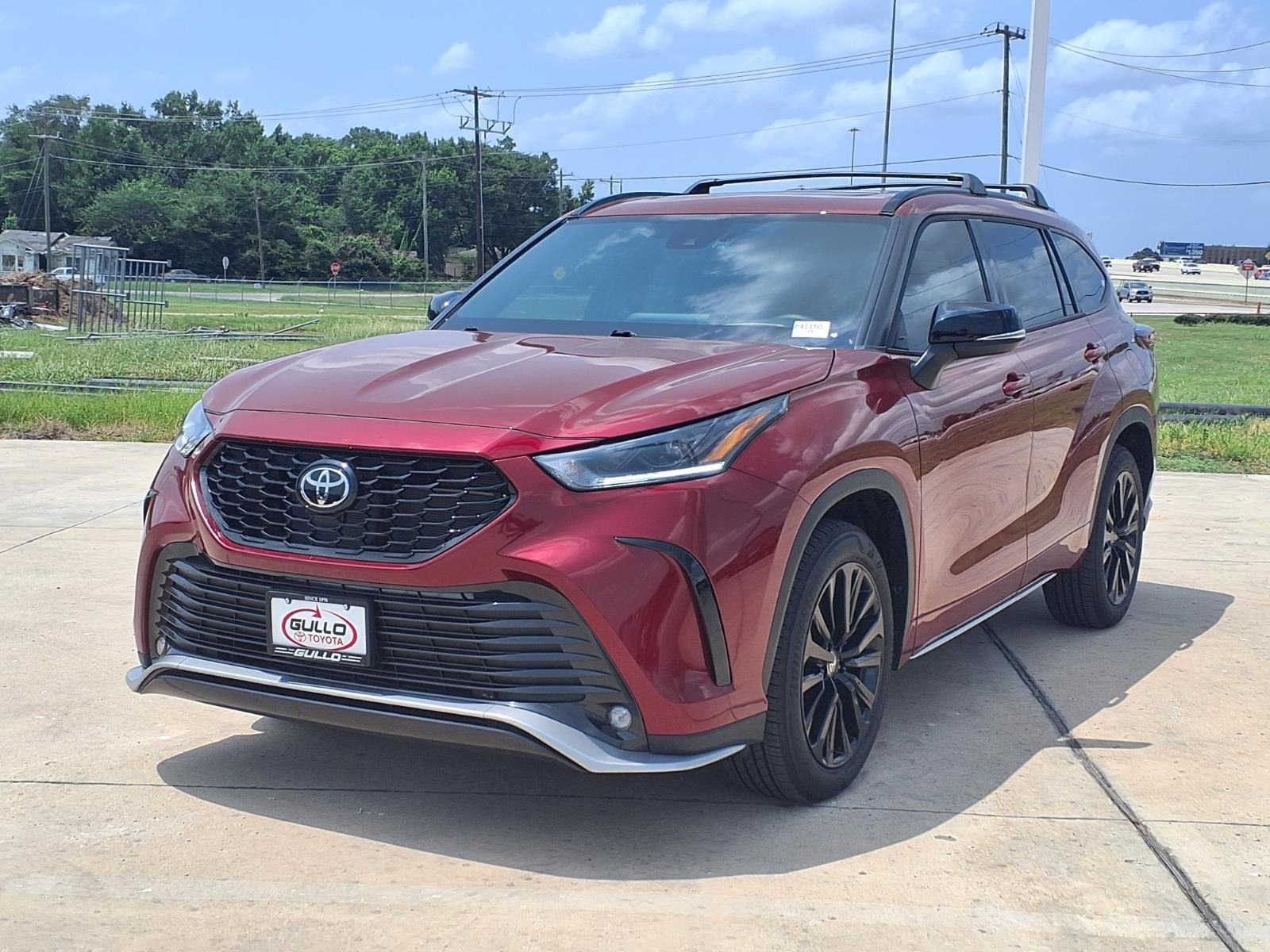 2026 Toyota Highlander XSE Red at Don McGill Toyota