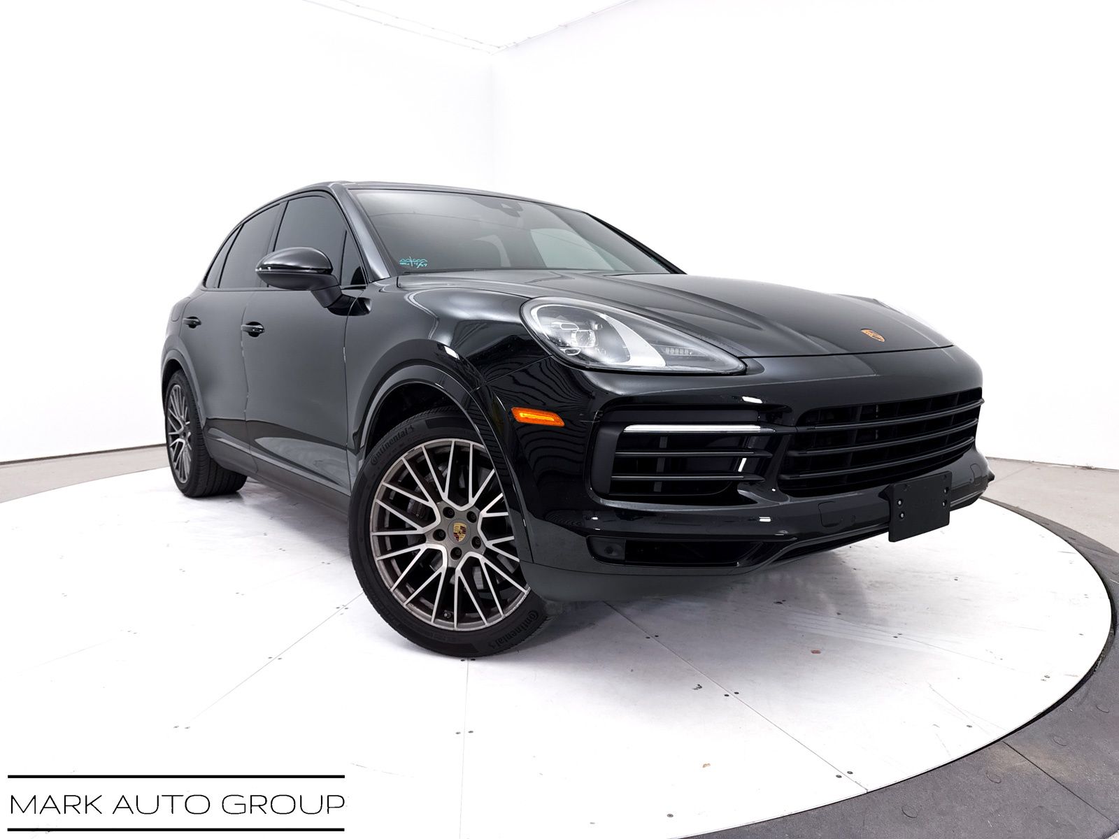 2023 Porsche Cayenne Platinum Edition