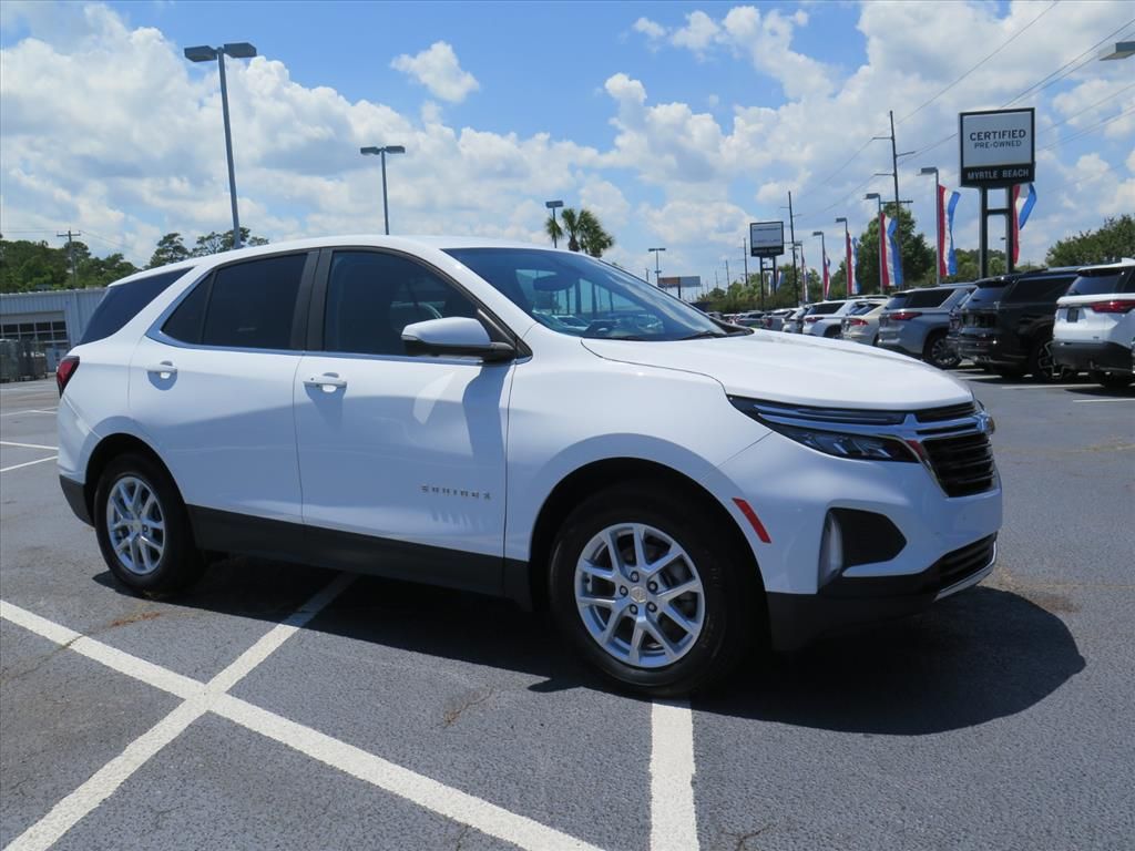 2023 Chevrolet Equinox LT FWD with 1LT