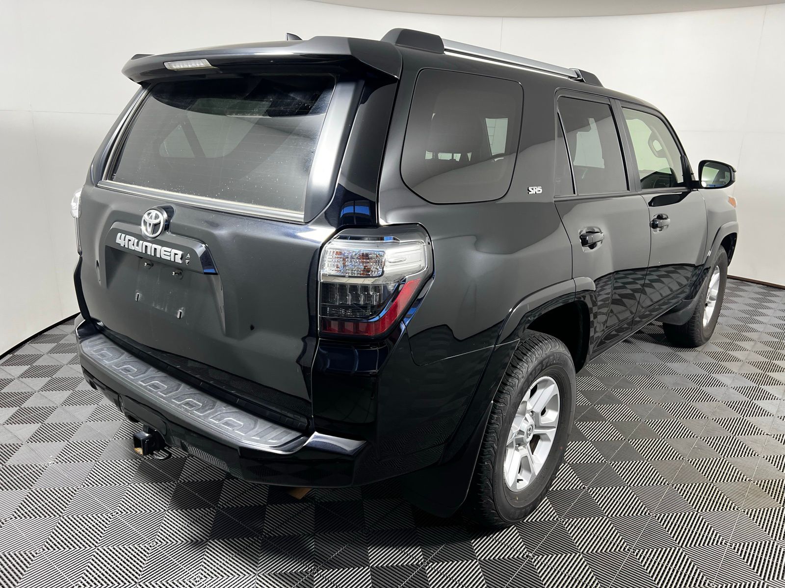 Thumbnail: 2023 Toyota 4Runner - 5