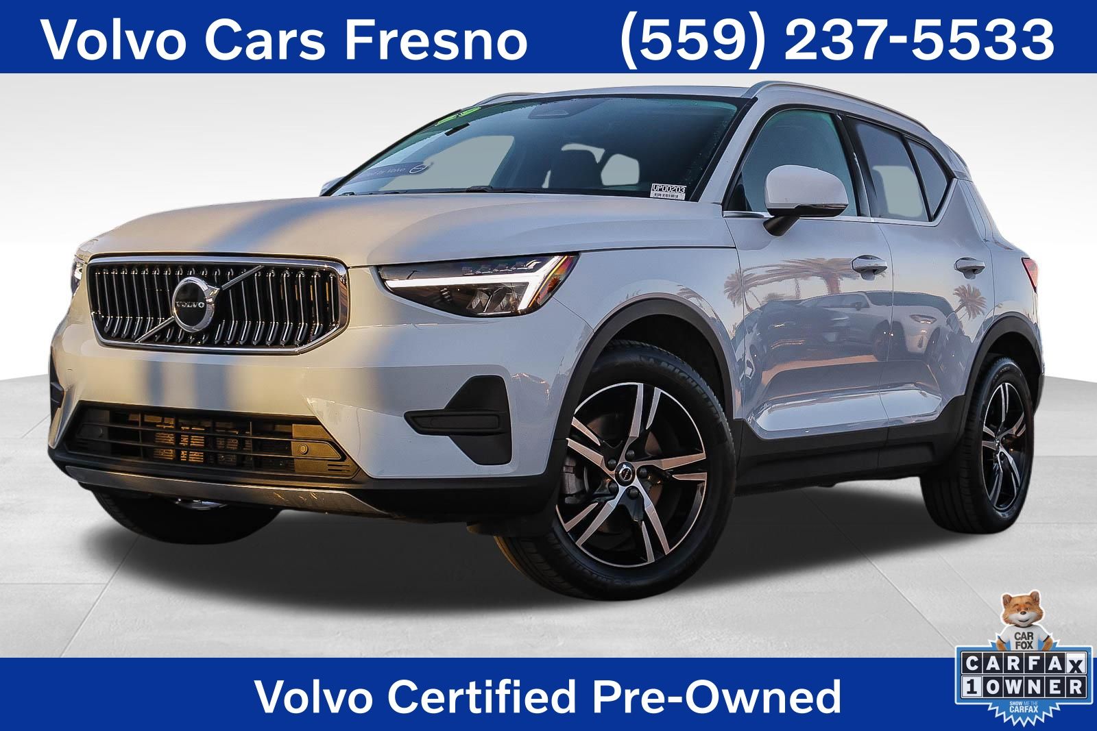 2025 Volvo XC40 B5 Core Bright Theme AWD