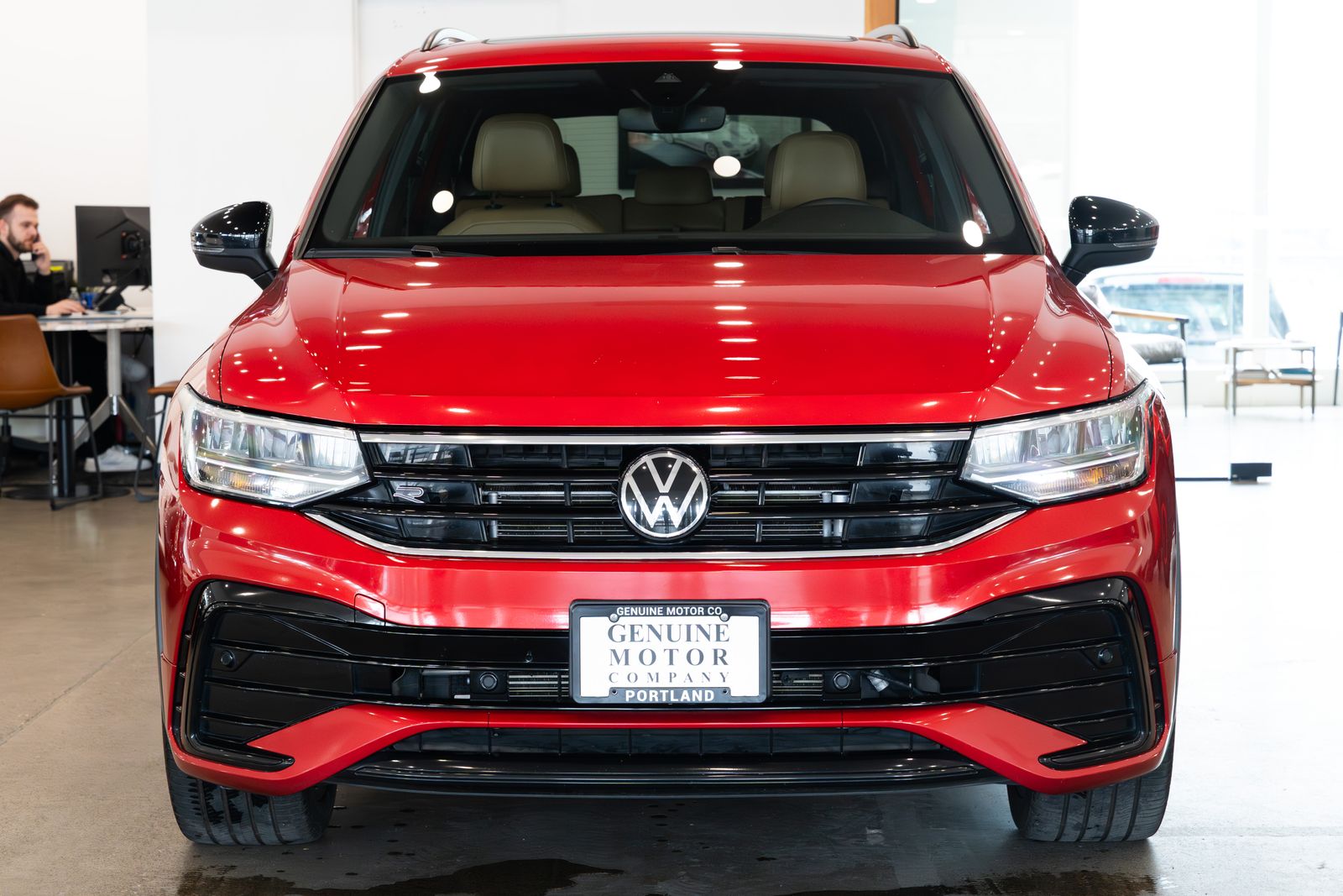 View vehicle photo 2