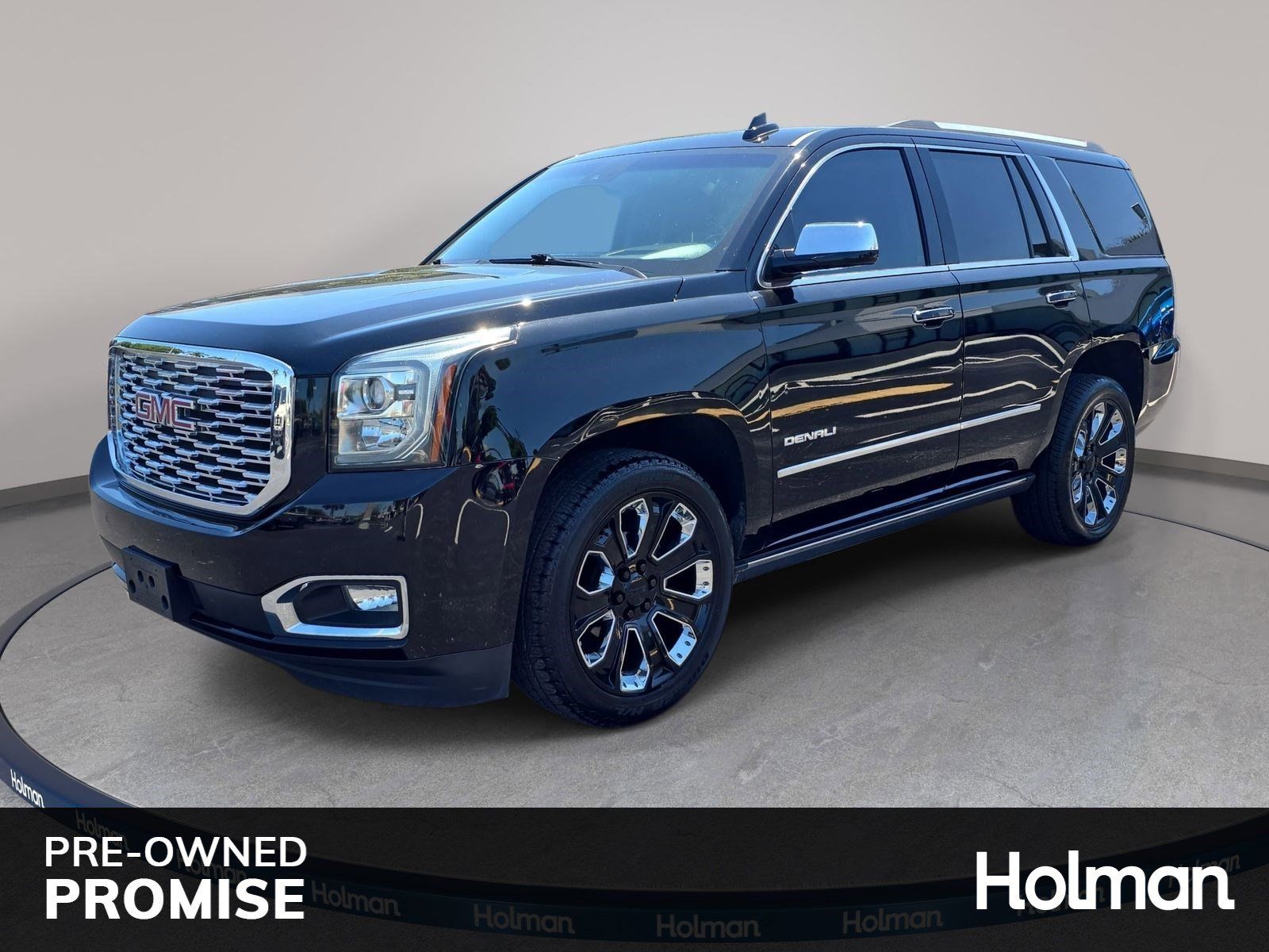 Onyx Black 2019 GMC Yukon Denali 4WD SUV / Crossover Four-Wheel Drive