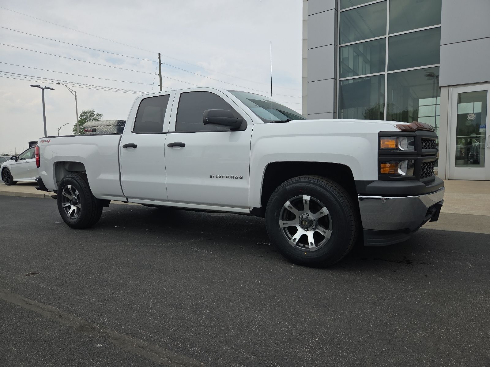 used 2014 Chevrolet Silverado 1500 car, priced at $16,000