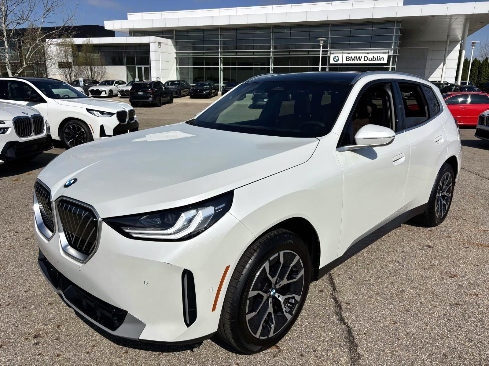 Mineral White Metallic 2025 BMW X3 30 xDrive SUV / Crossover All-Wheel Drive 8-Speed Automatic
