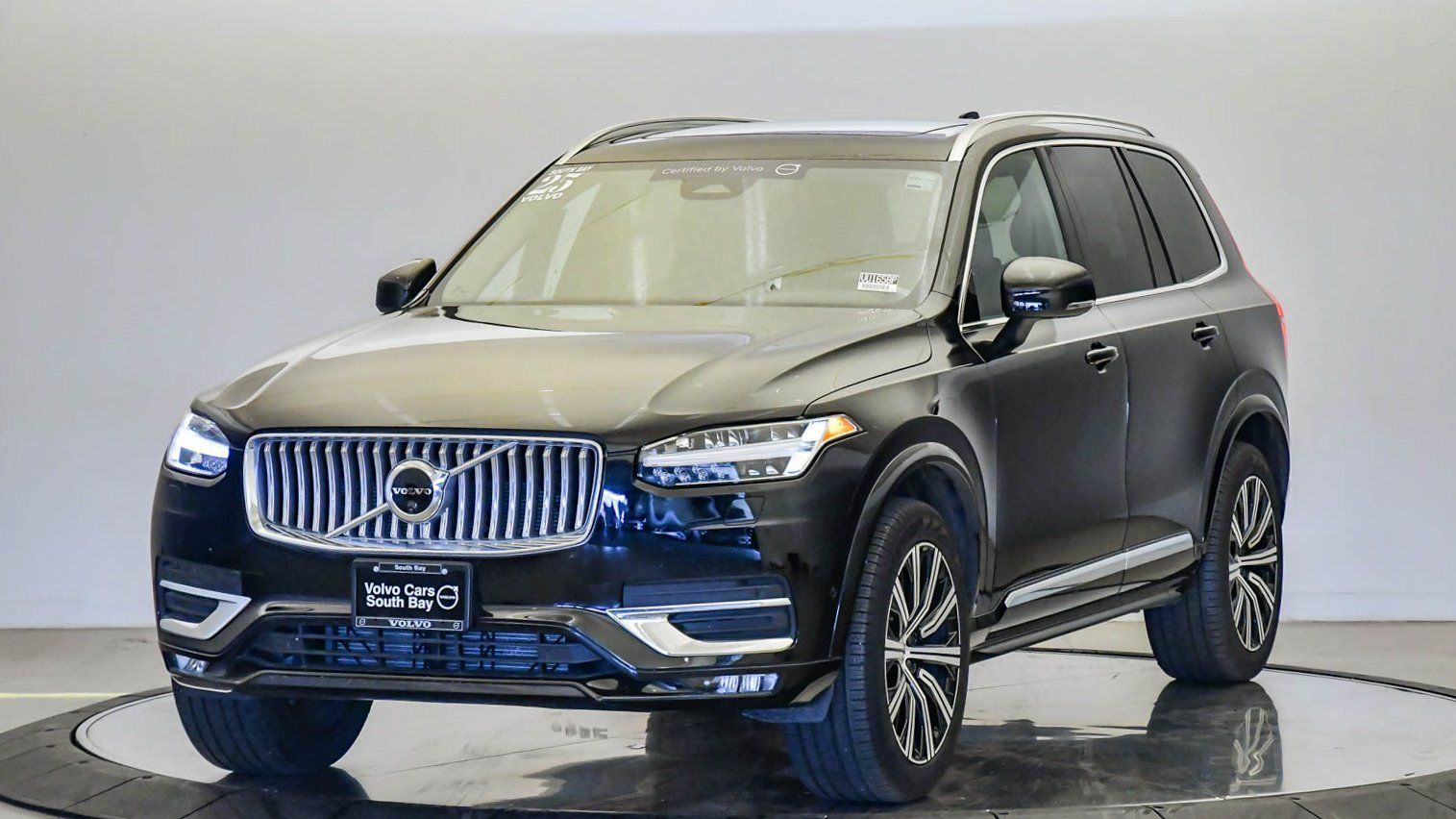 Onyx Black Metallic 2025 Volvo XC90 B6 Plus Bright Theme 7-Passenger AWD SUV / Crossover All-Wheel Drive Automatic