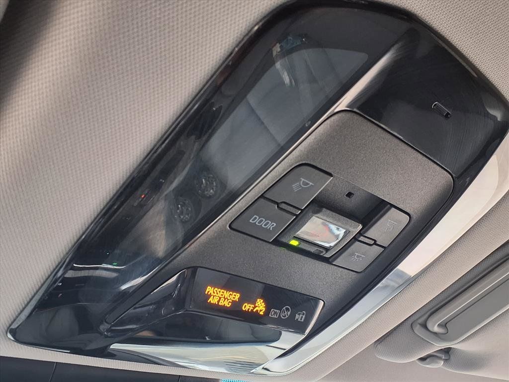 2024 Toyota Venza XLE Black at Community Toyota