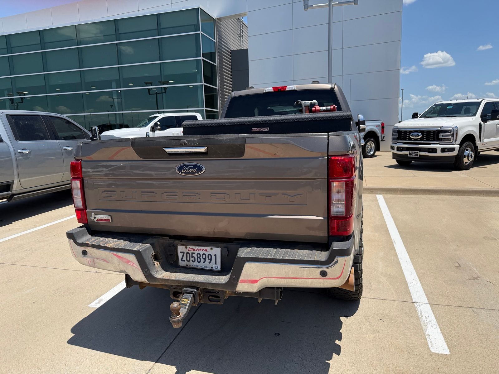 View vehicle photo 6