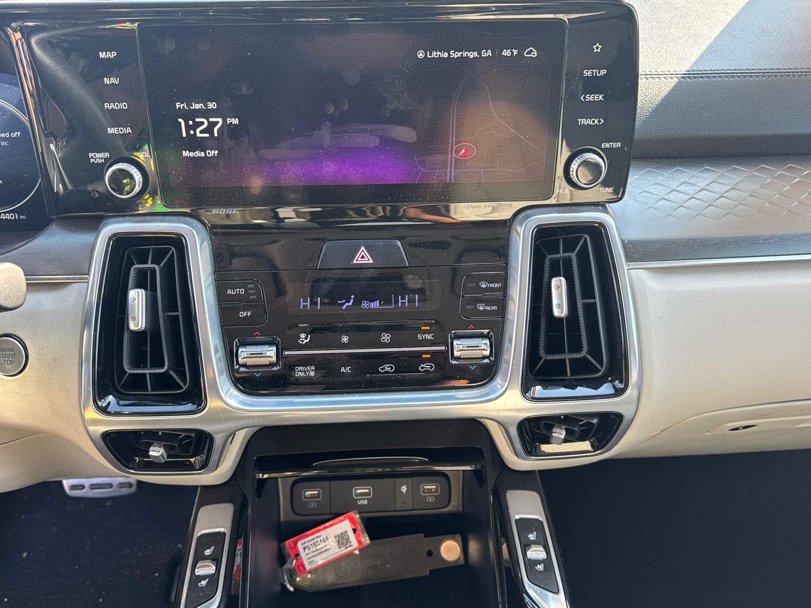 Used 2023 Silky Silver Kia SX Prestige image 29