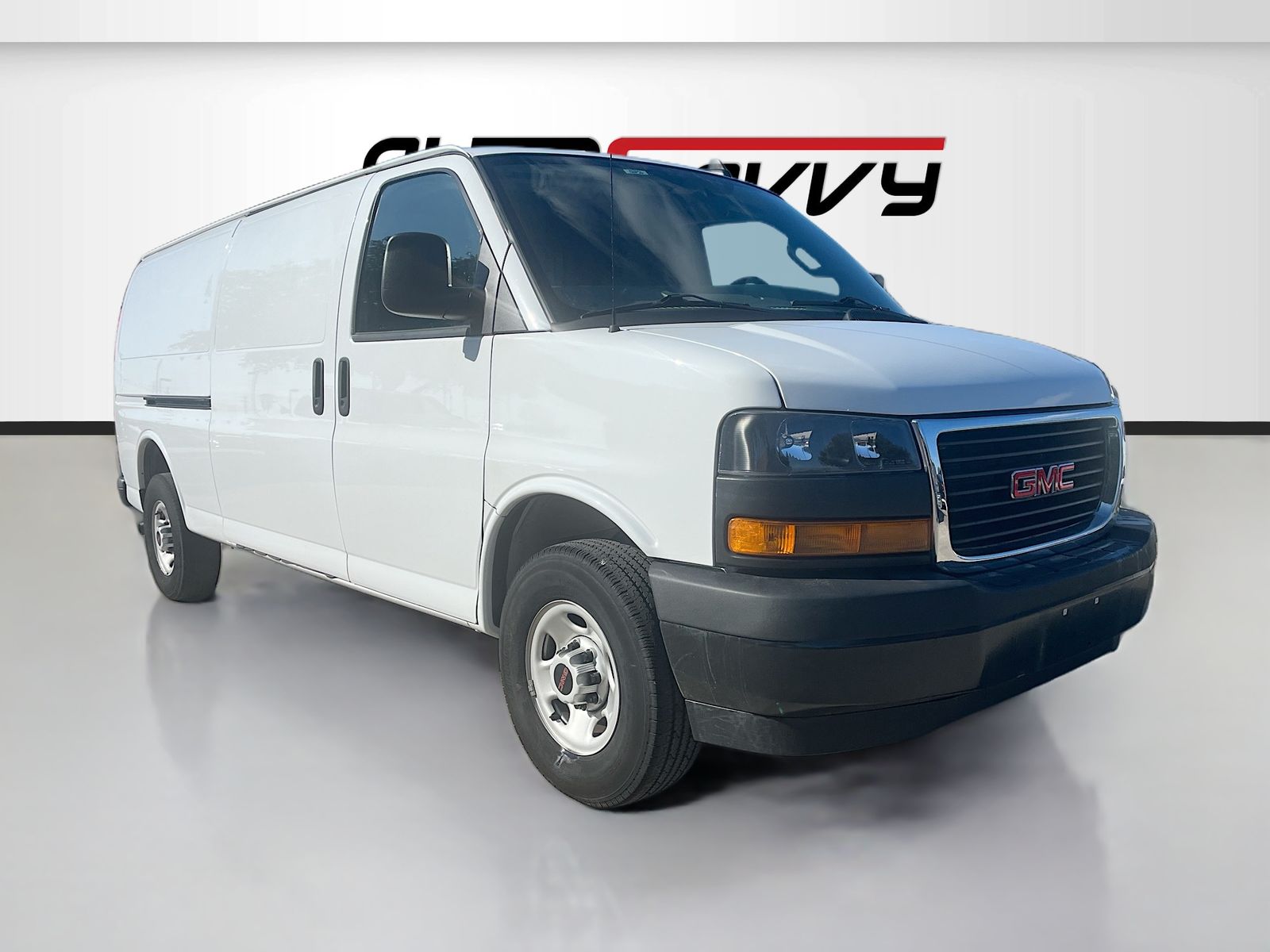 2023 GMC Savana 2500 Ext WB's photo