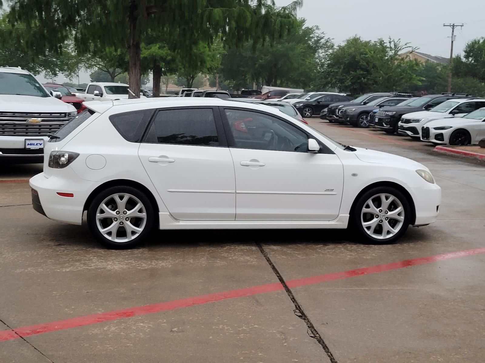 used 2009 Mazda Mazda3 car, priced at $5,990