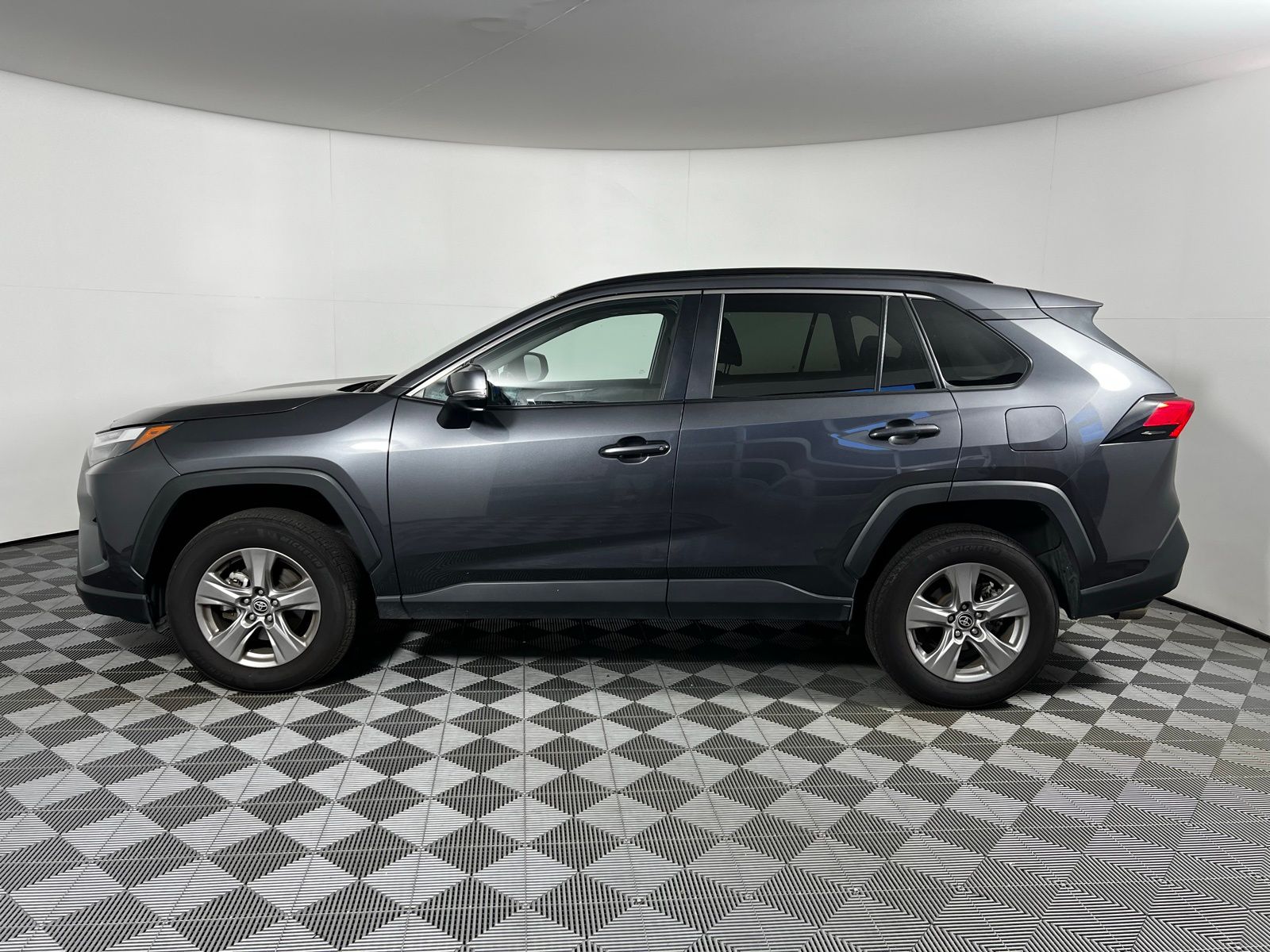 Thumbnail: 2024 Toyota RAV4 - 8