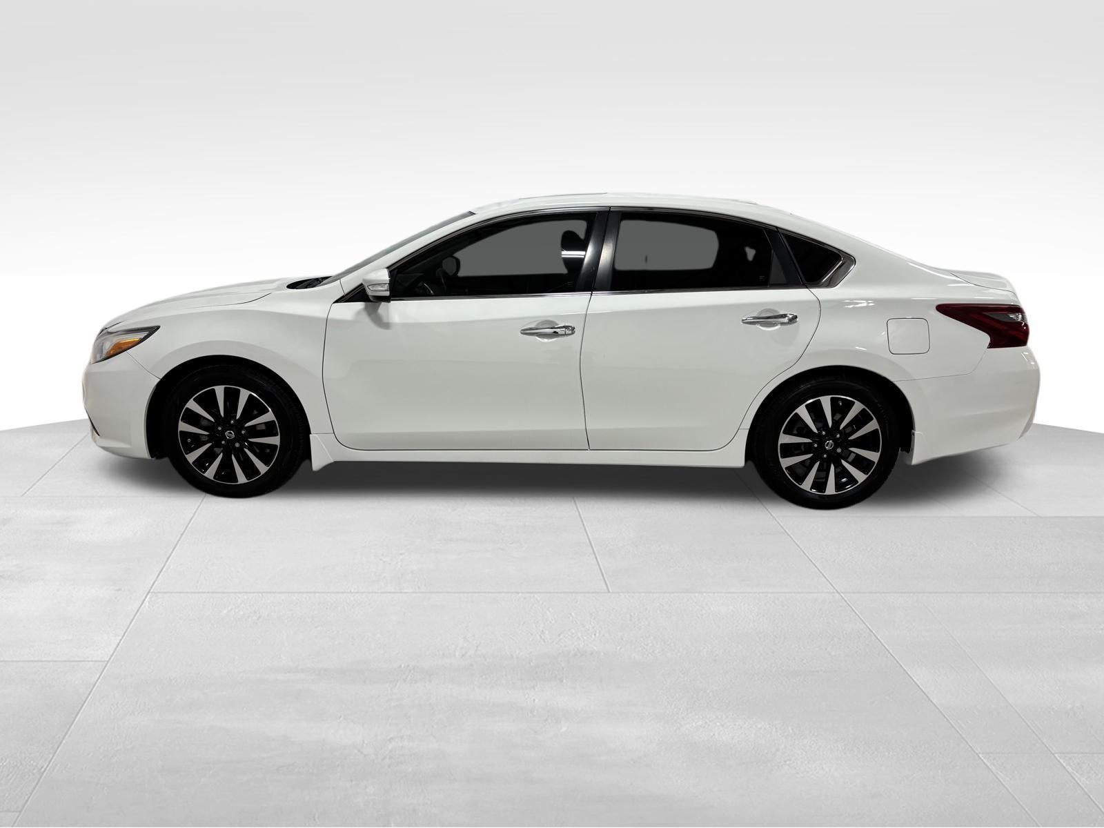 Used Car 2018 Nissan Altima  2.5 Sv For Sale Under $15,000 In Austin, Texas