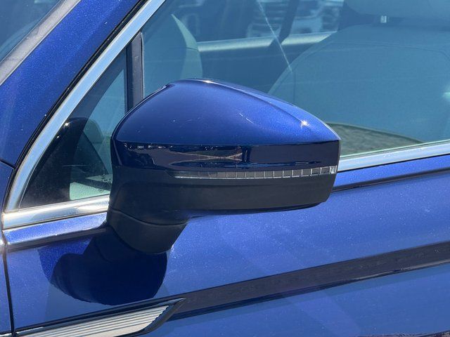 Used 2023 Blue Volkswagen 2.0T SE image 28