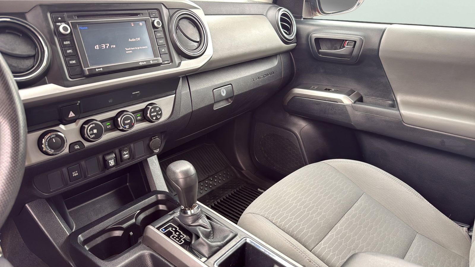 Used Car 2019 Toyota Tacoma  Sr5 For Sale Under $35,000 In Austin, Texas
