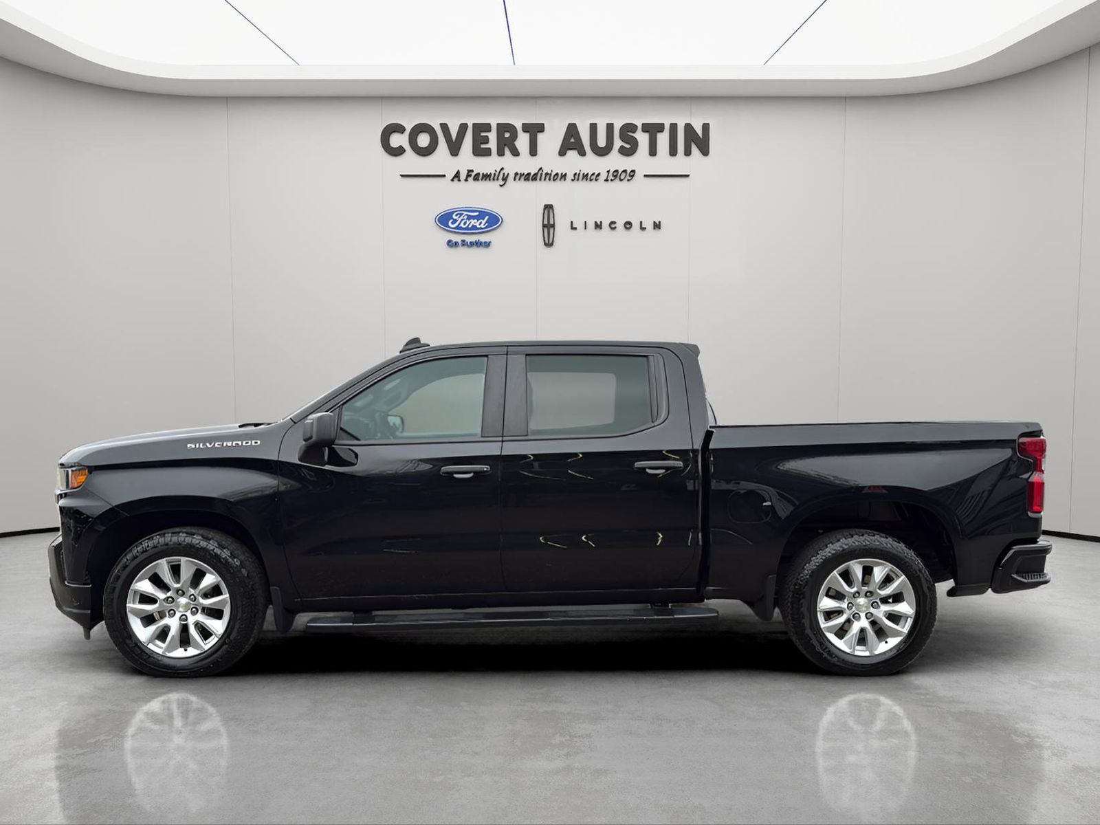 Used Car 2022 Chevrolet Silverado 1500 Ltd  Custom For Sale Under $30,000 In Austin, Texas